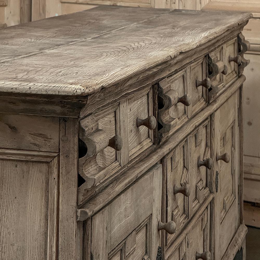 18th Century Flemish Neoclassical Credenza ~ Sideboard in Stripped Oak For Sale 12