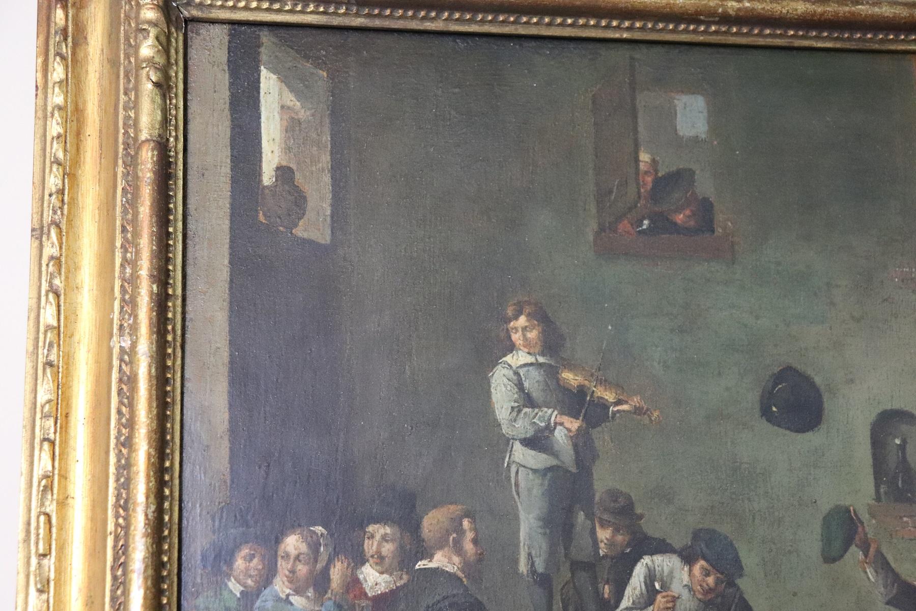 18th Century Flemish Oil Painting on Wood Table Interior Scene with People In Good Condition In Casale Monferrato, IT