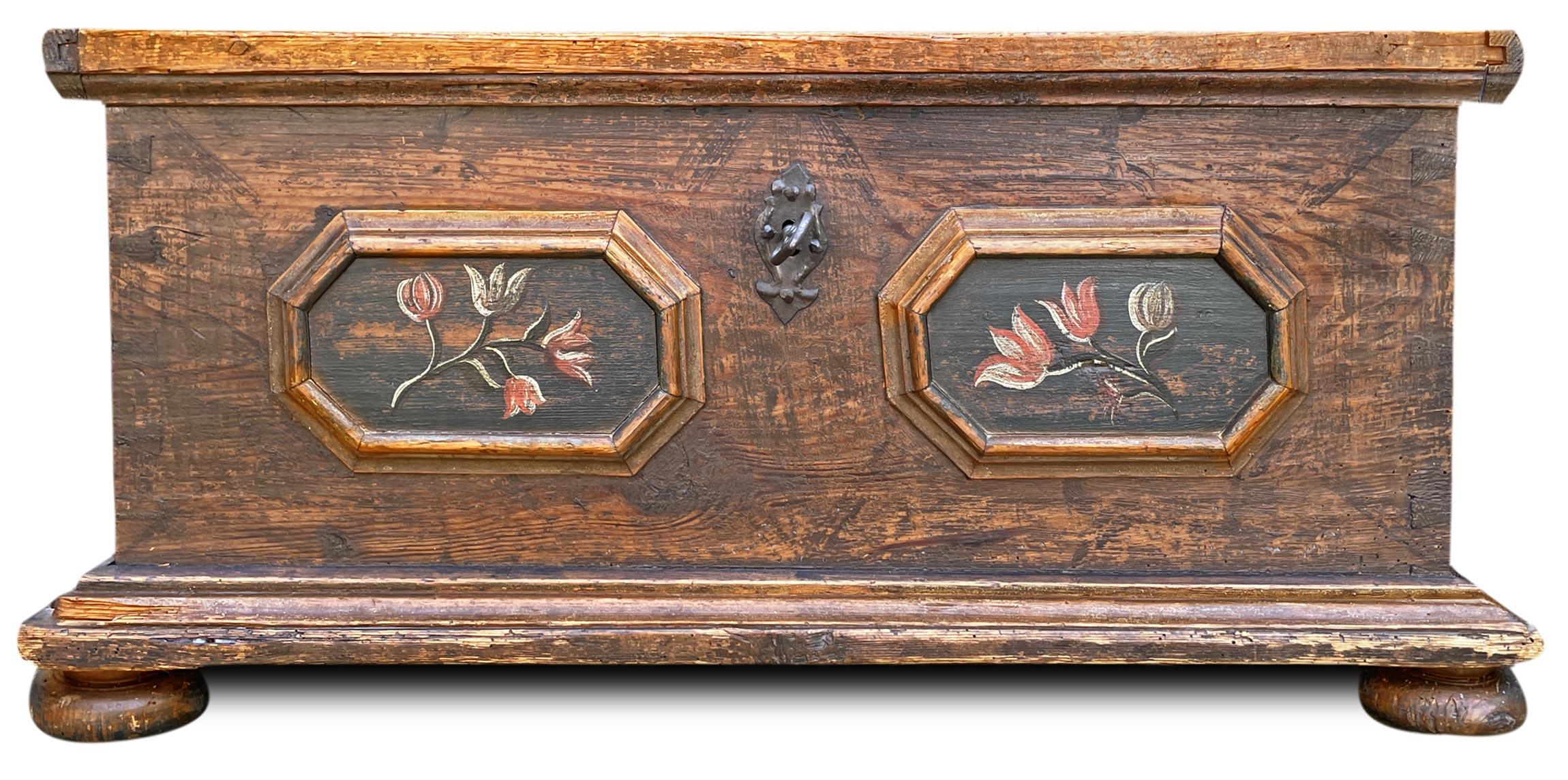18th Century Floral Painted Blanket Chest 5
