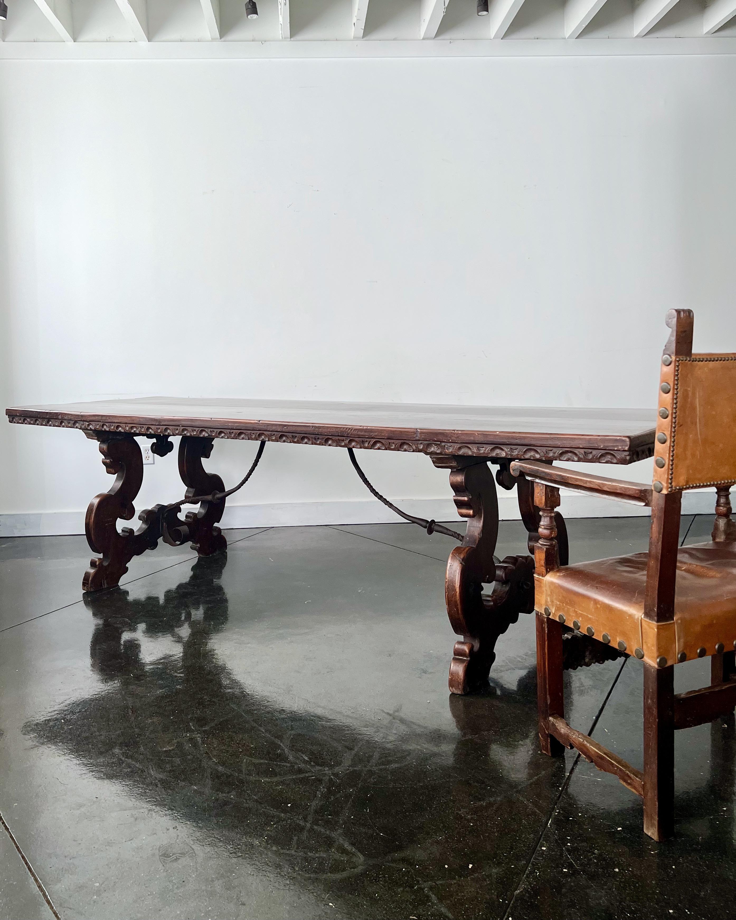 18th Century Florentine Italian Walnut Dining Table with Iron Stretcher  For Sale 5