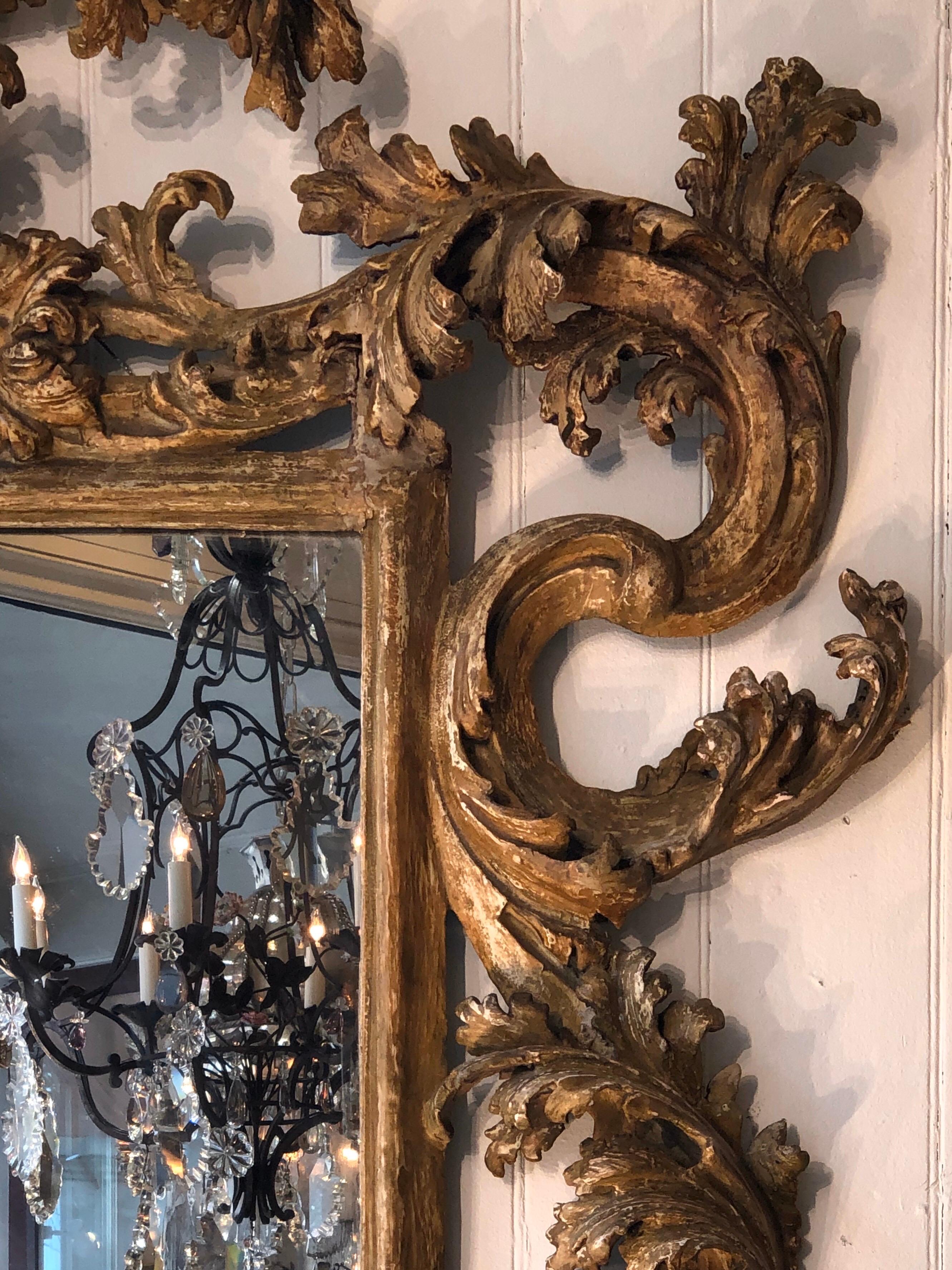 Italian 18th Century Florentine Mirror with an Elegant Worn Finish