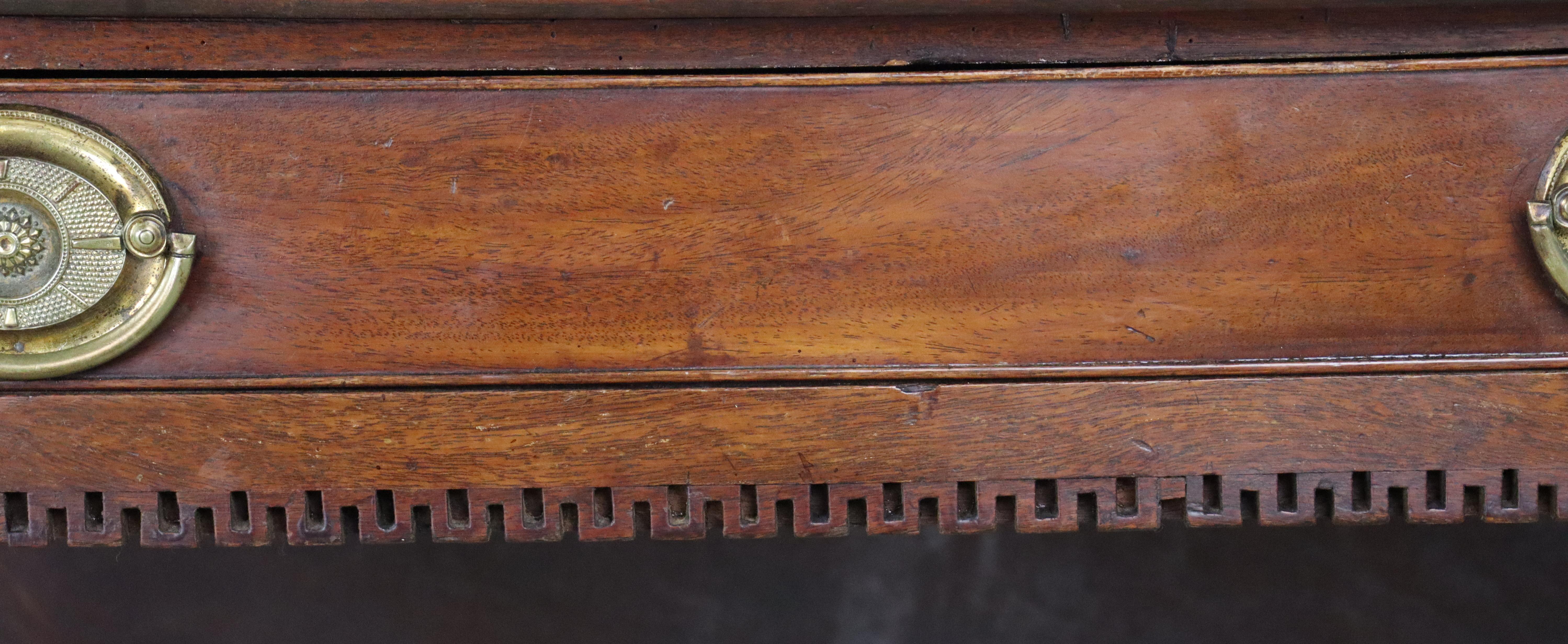 Mahogany 18th Century Folding Georgian Tea Table with Dentil Molding For Sale