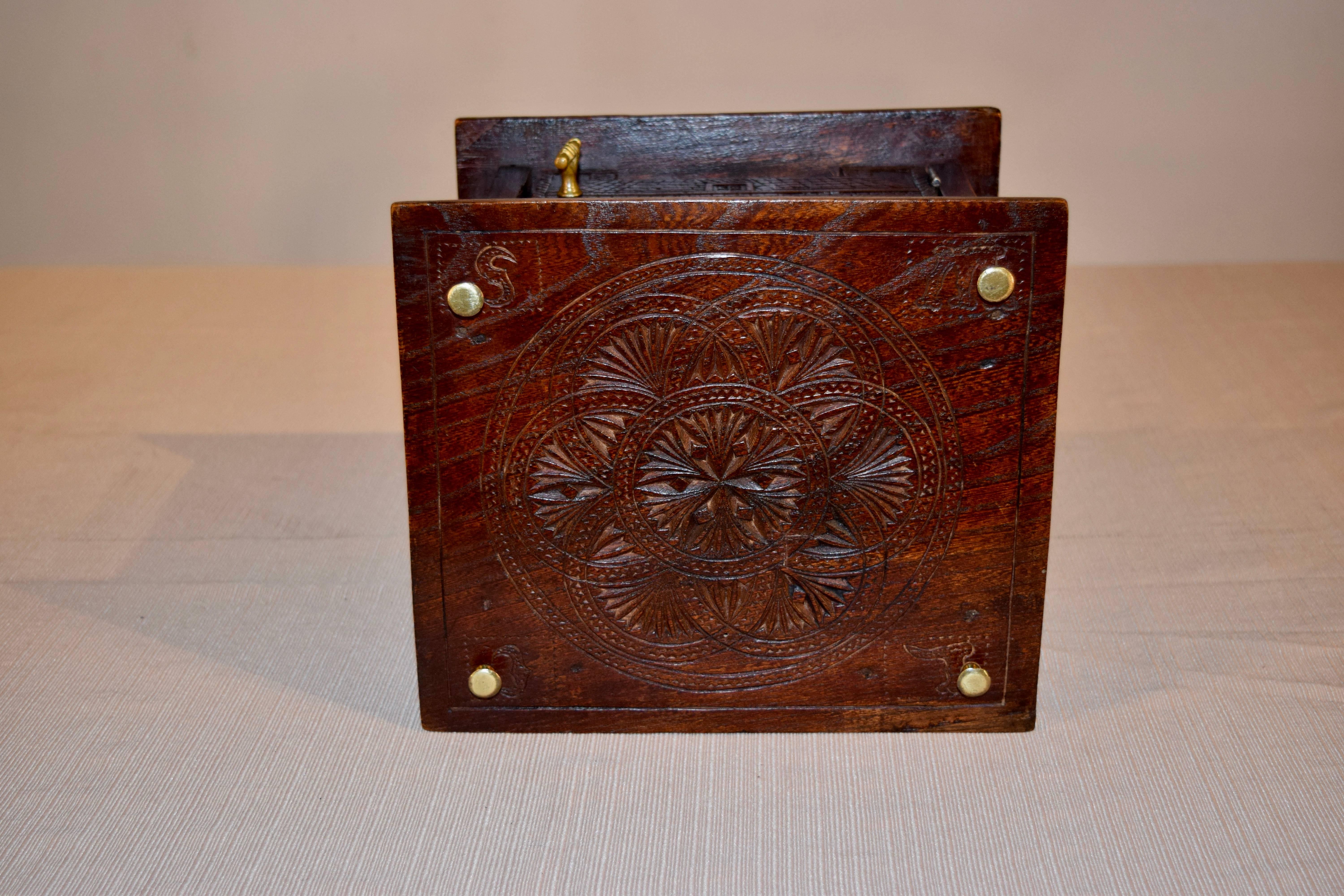 Oak 18th Century Foot Warmer