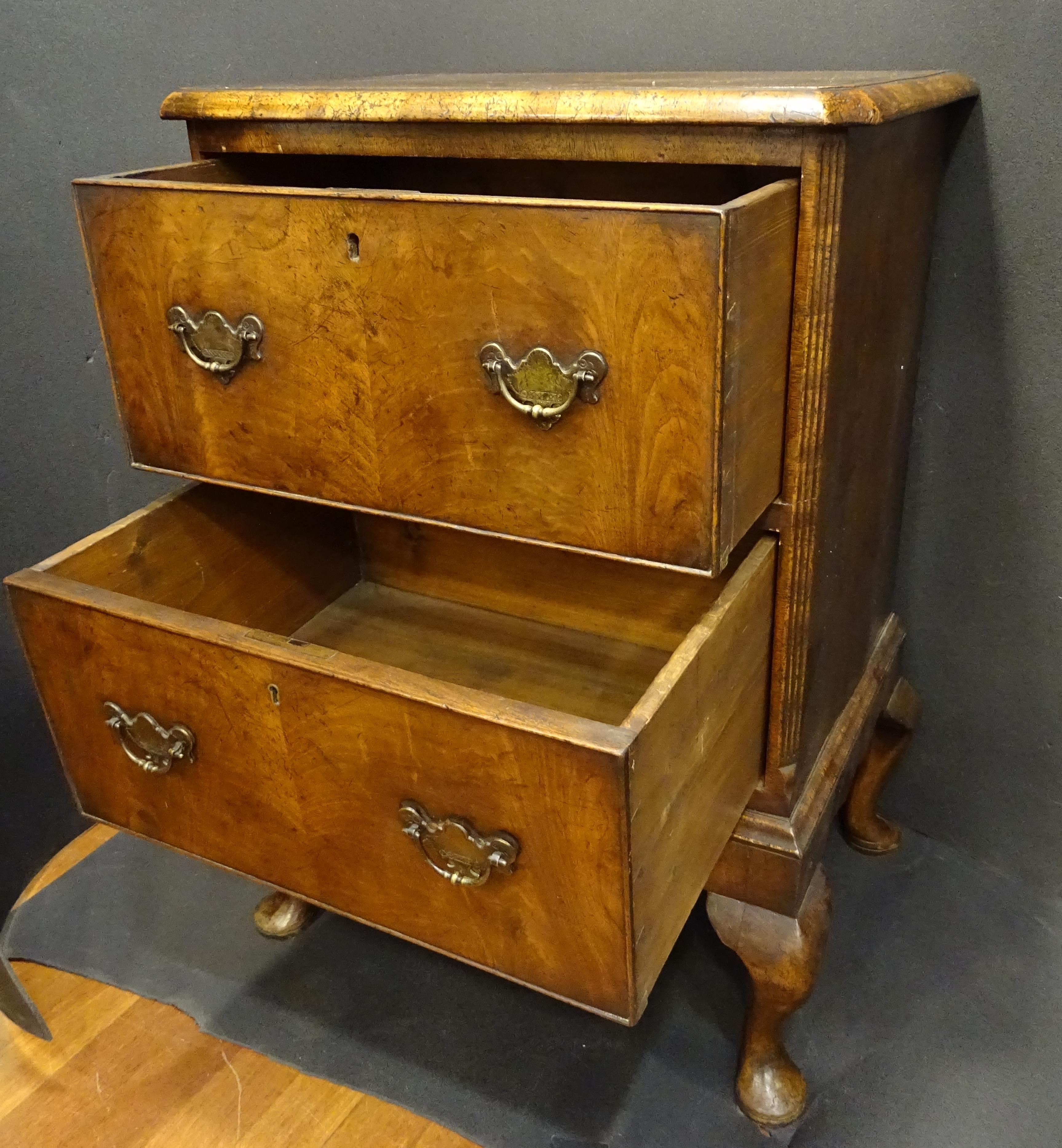 18th Century English Lowboy, commode 10