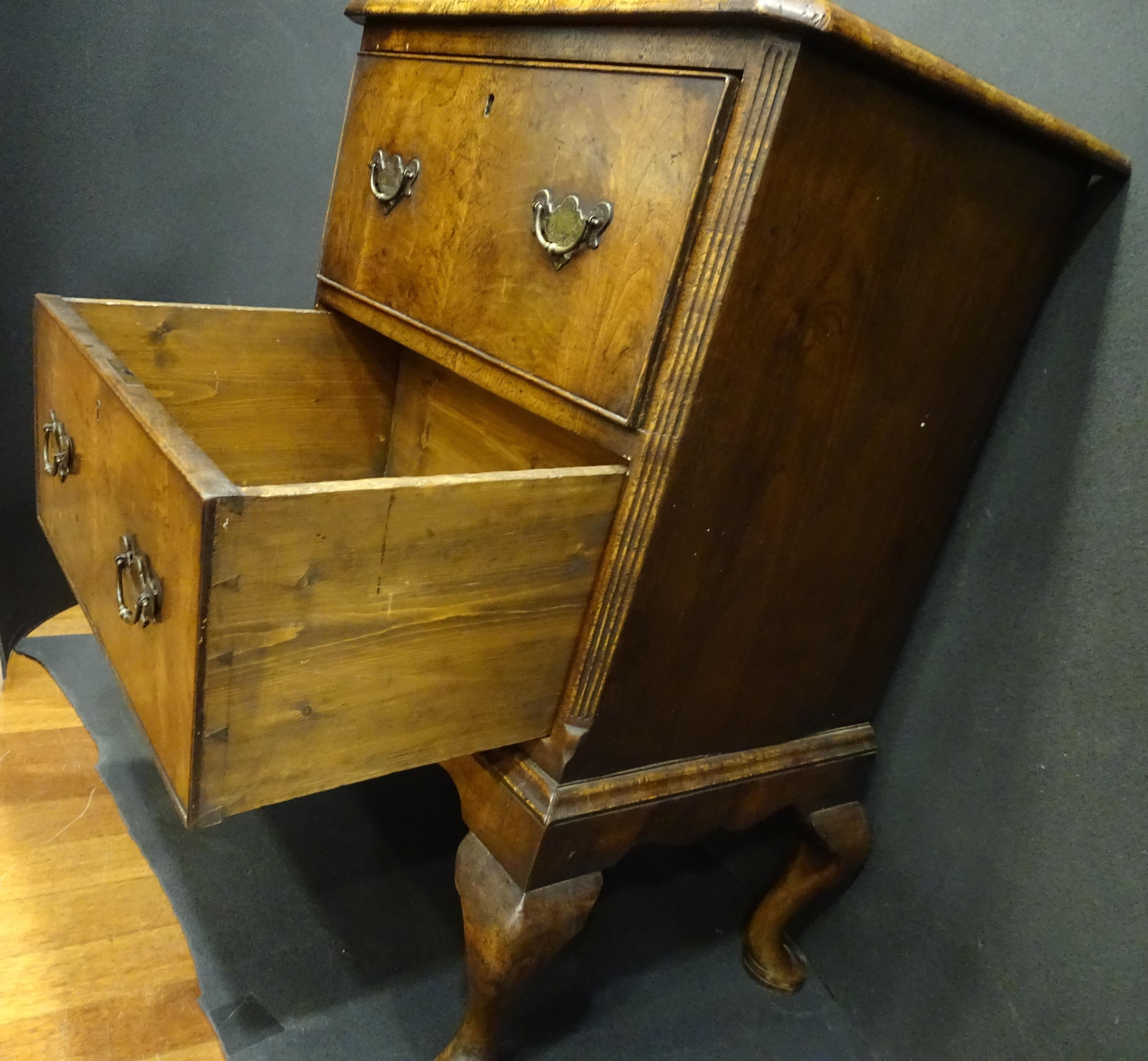 18th Century English Lowboy, commode 11