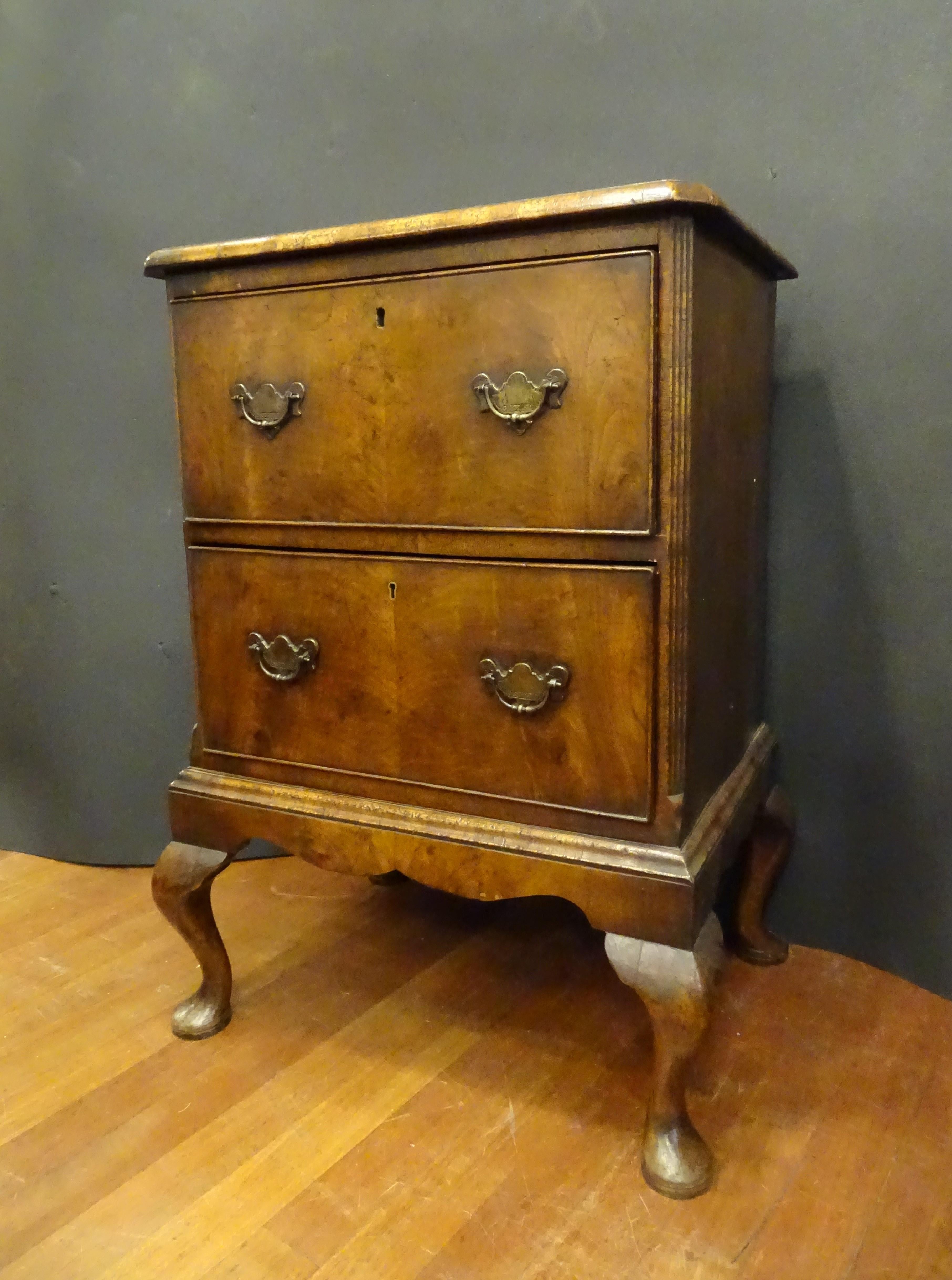 18th Century English Lowboy, commode In Good Condition In Valladolid, ES