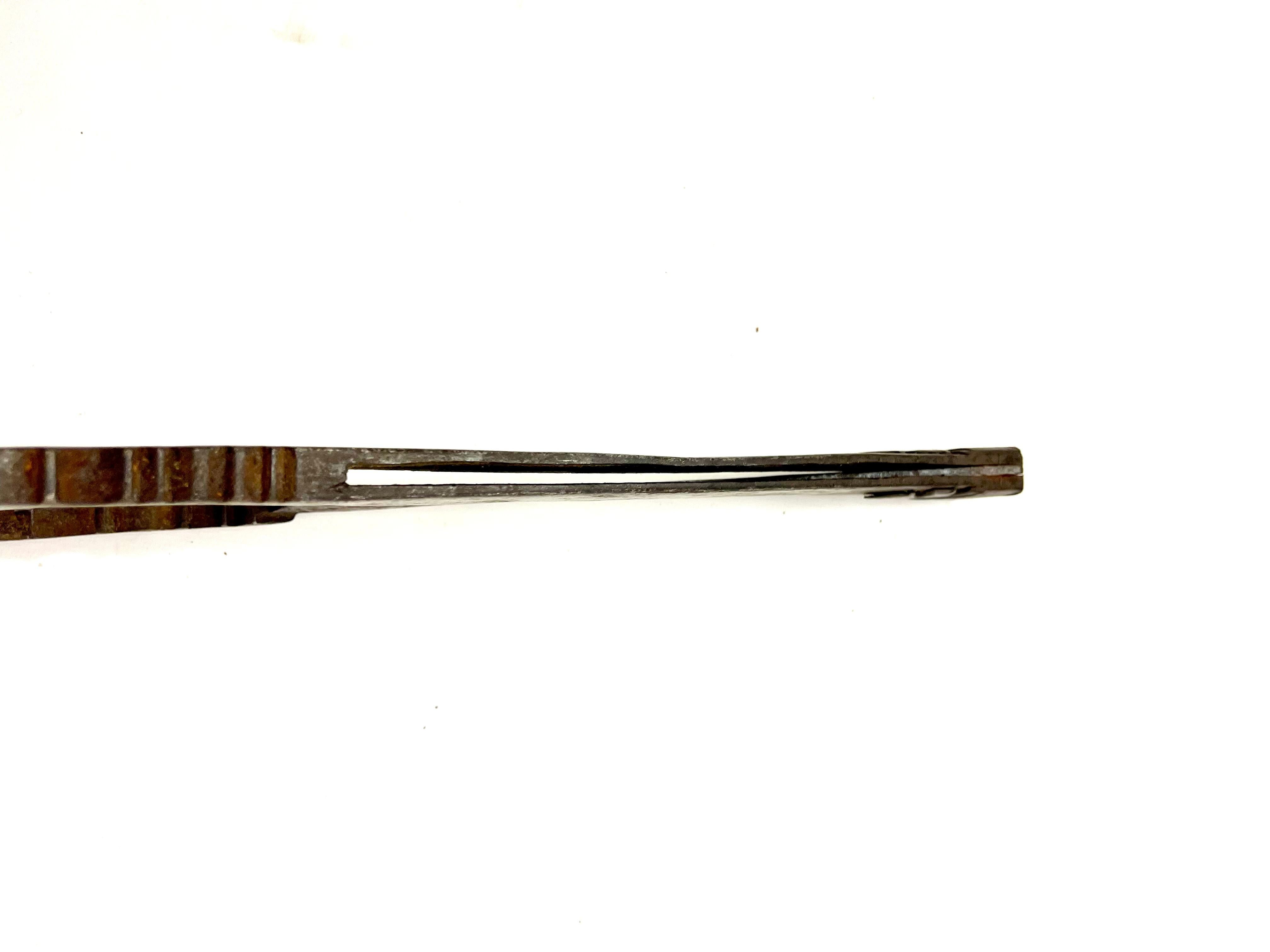 18th Century Forged Steel Masonic Compass – A Rare Tool of Master Builders and F For Sale 4