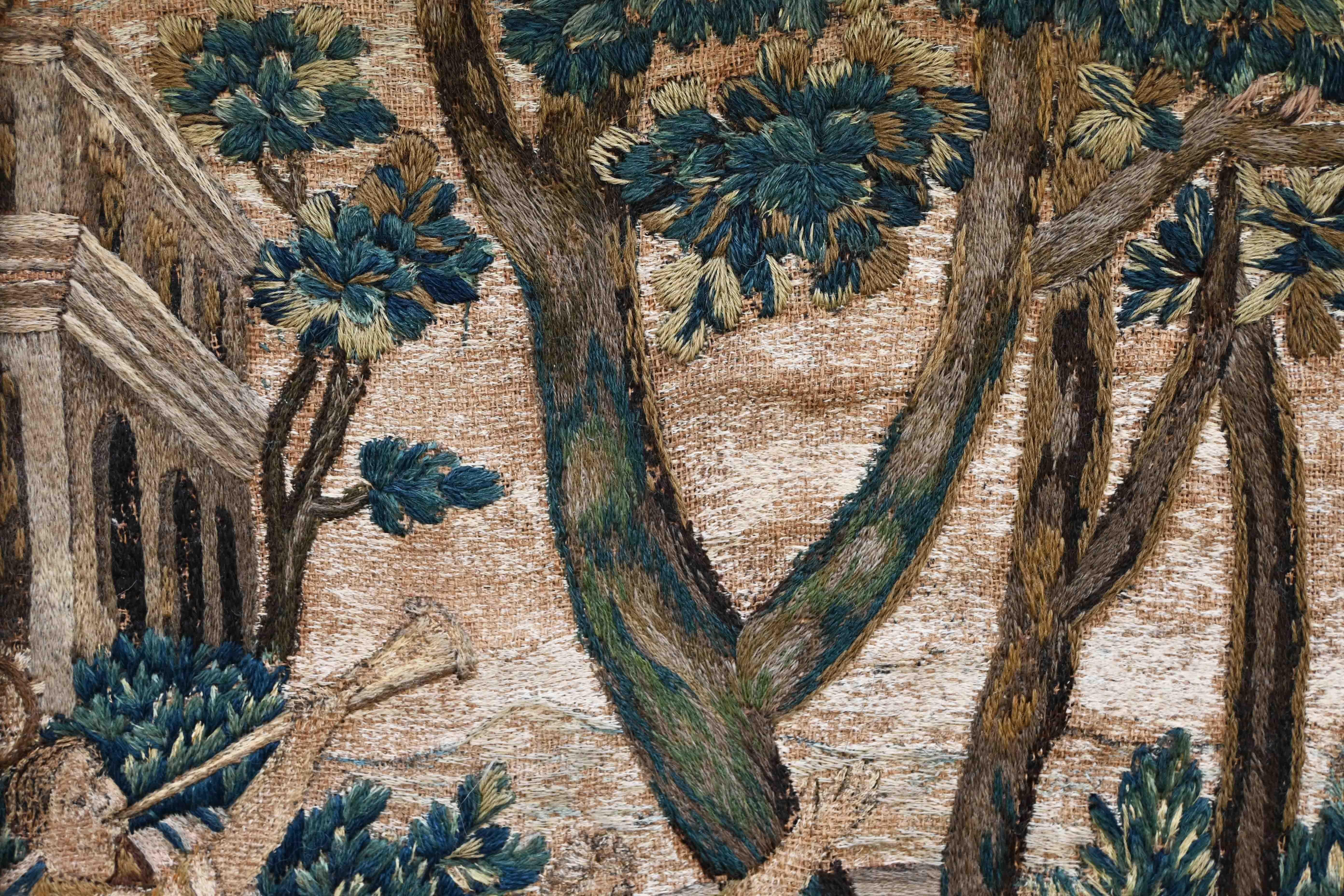Tessuto a mano Ricamo francese incorniciato del XVIII secolo, Partita di Pétanque - 57x70 cm - N. 1561 in vendita