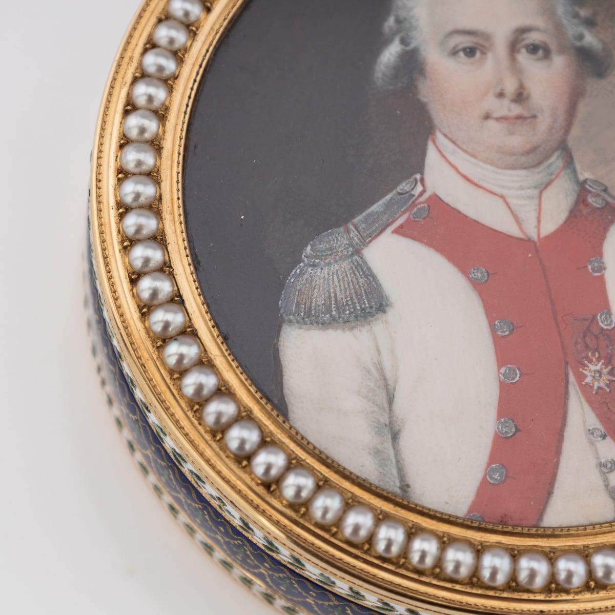 18th Century French 18K Gold & Enamel Snuff Box, Joseph-Etienne Blerzy c.1780 For Sale 7
