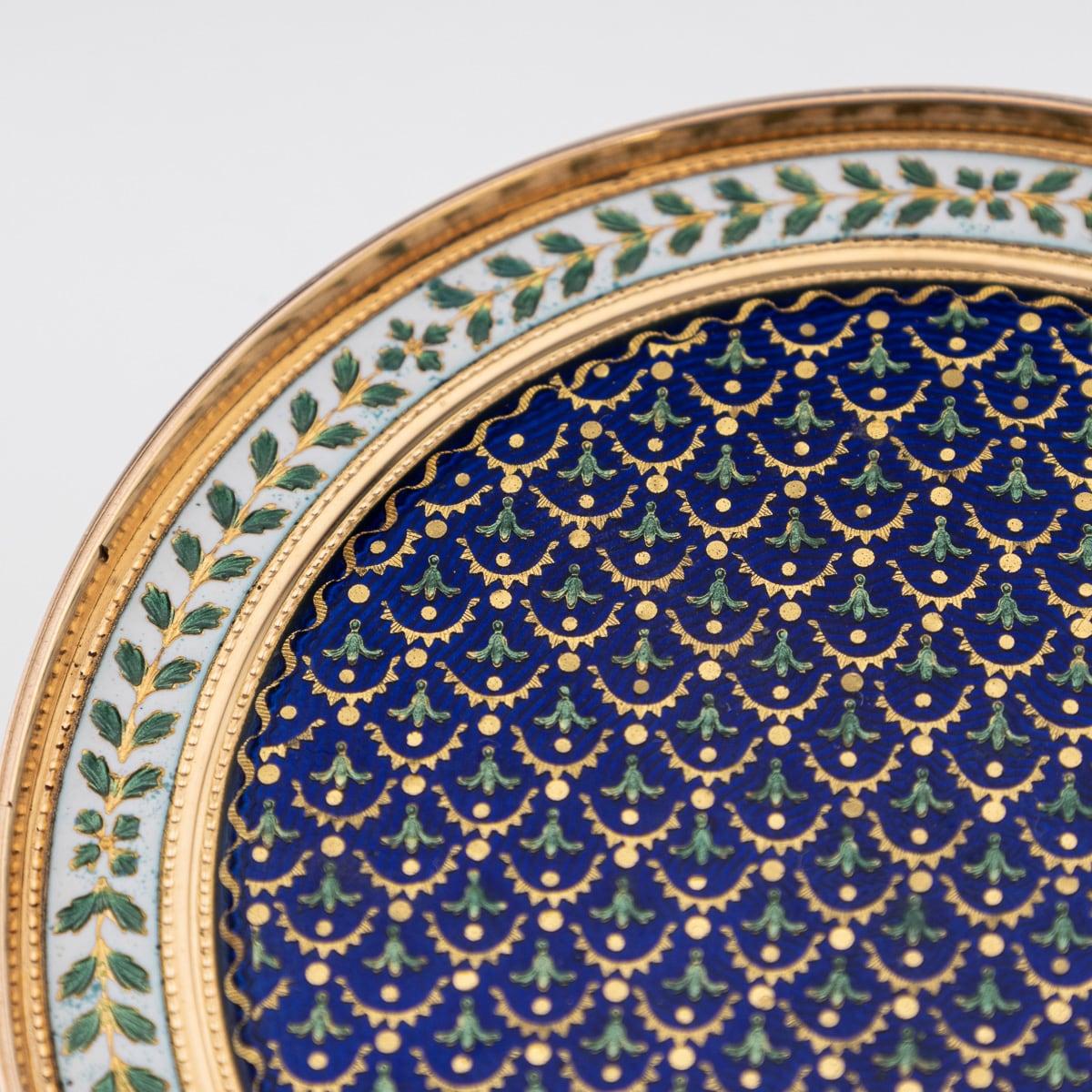 18th Century French 18K Gold & Enamel Snuff Box, Joseph-Etienne Blerzy c.1780 For Sale 3