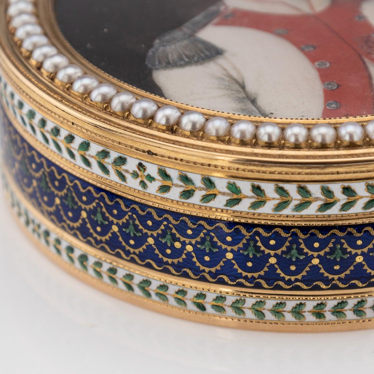18th Century French 18K Gold & Enamel Snuff Box, Joseph-Etienne Blerzy c.1780 For Sale 4