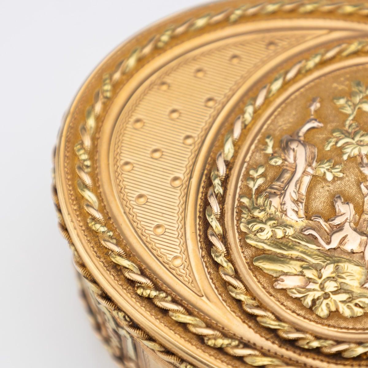 18th Century French 18K Three-Colour Gold Snuff Box, Nicolas Marguerit c.1770 For Sale 11