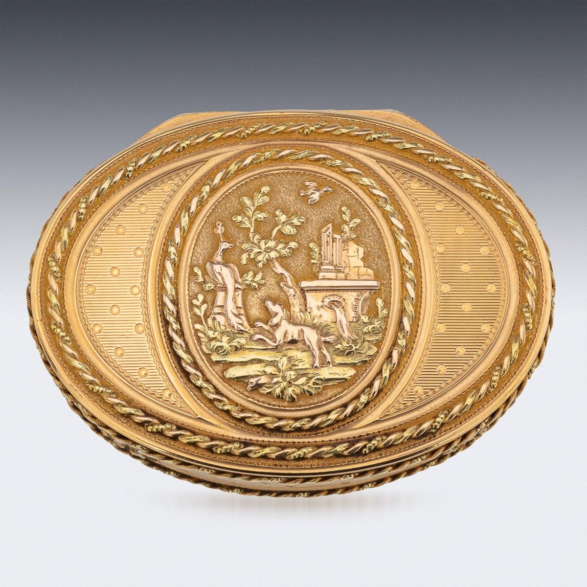 Other 18th Century French 18K Three-Colour Gold Snuff Box, Nicolas Marguerit c.1770 For Sale
