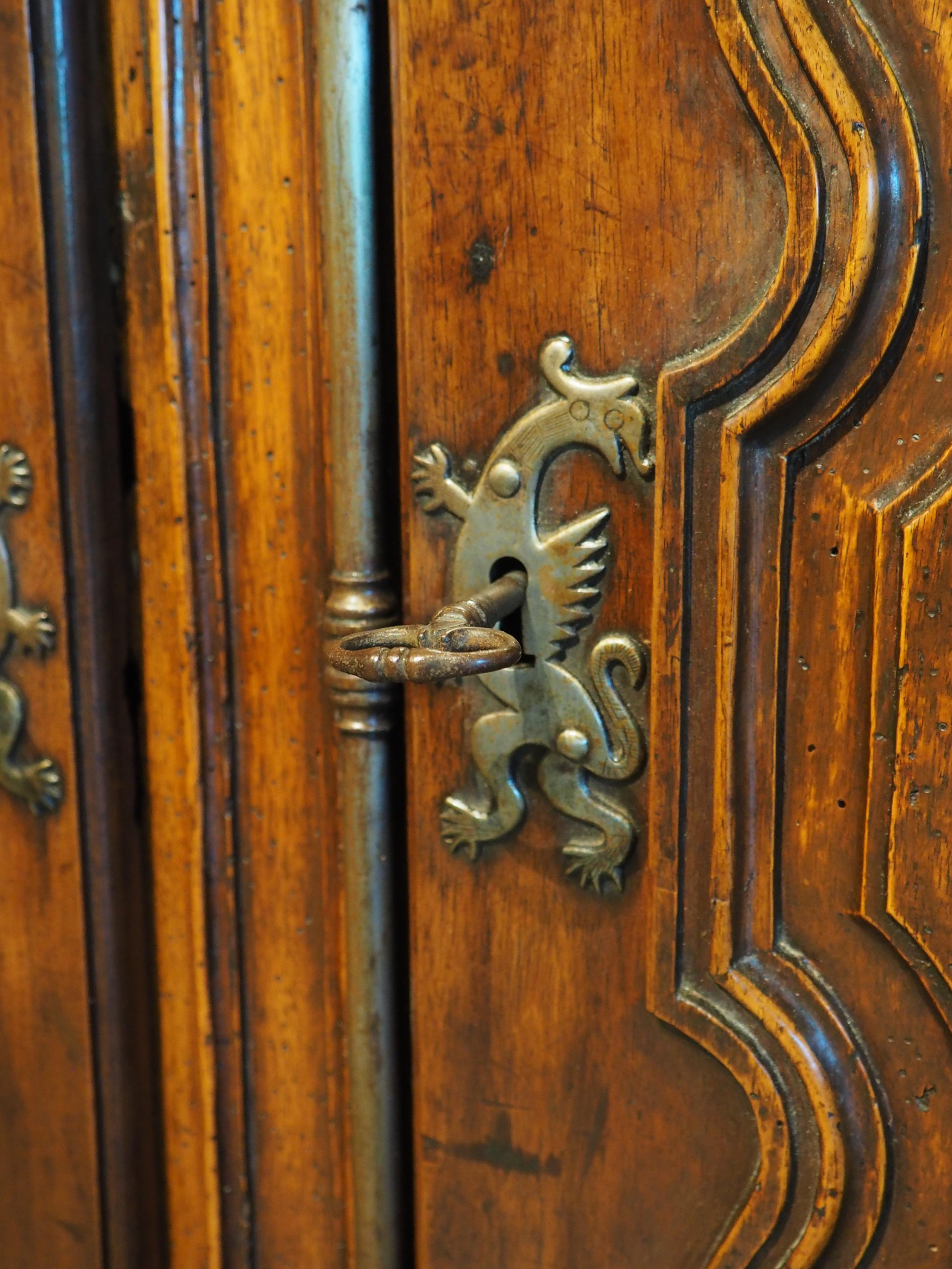 18th Century French 3-Door Walnut Carved Louis XV Enfilade 8
