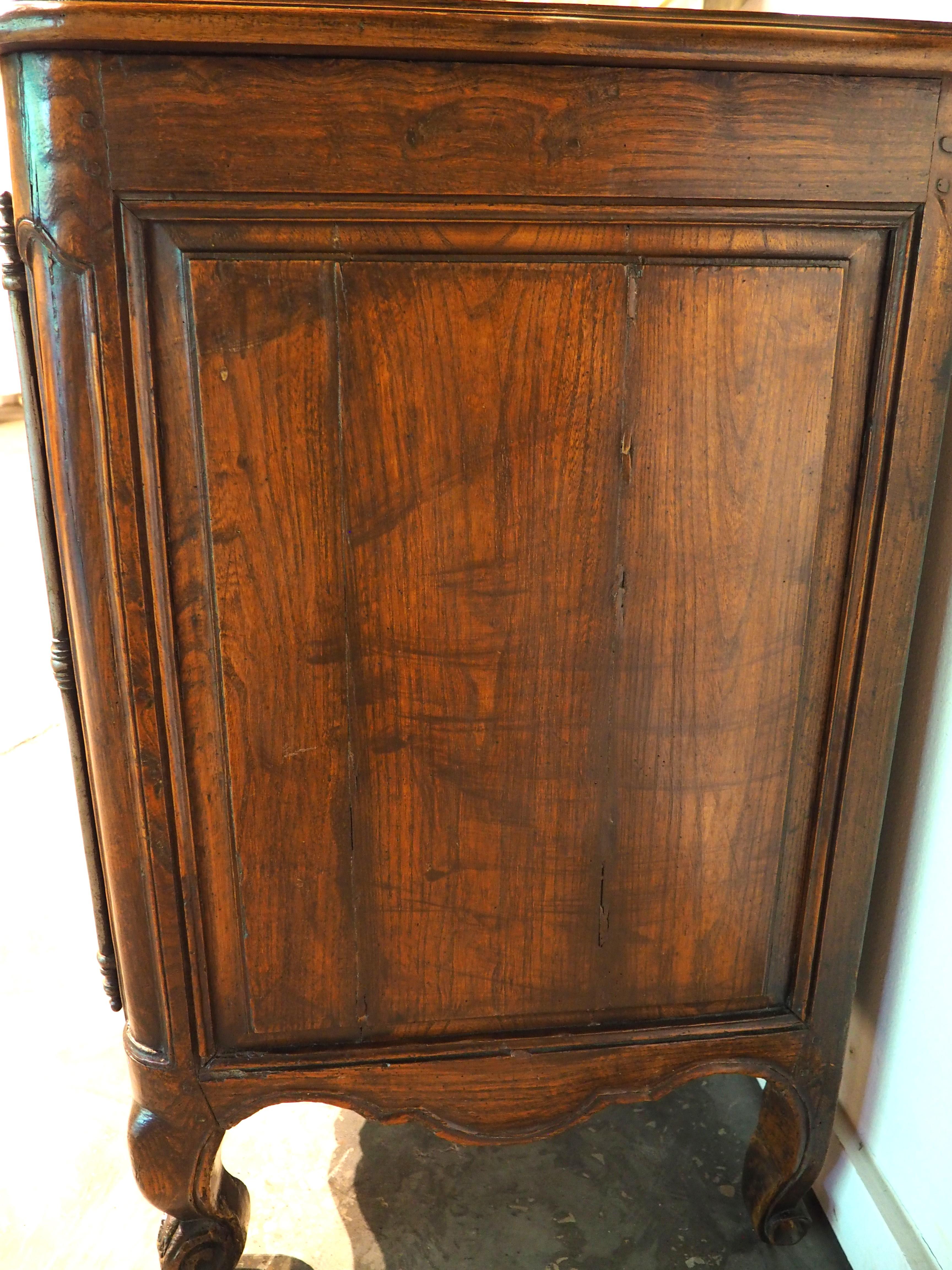 18th Century French 3-Door Walnut Carved Louis XV Enfilade 12