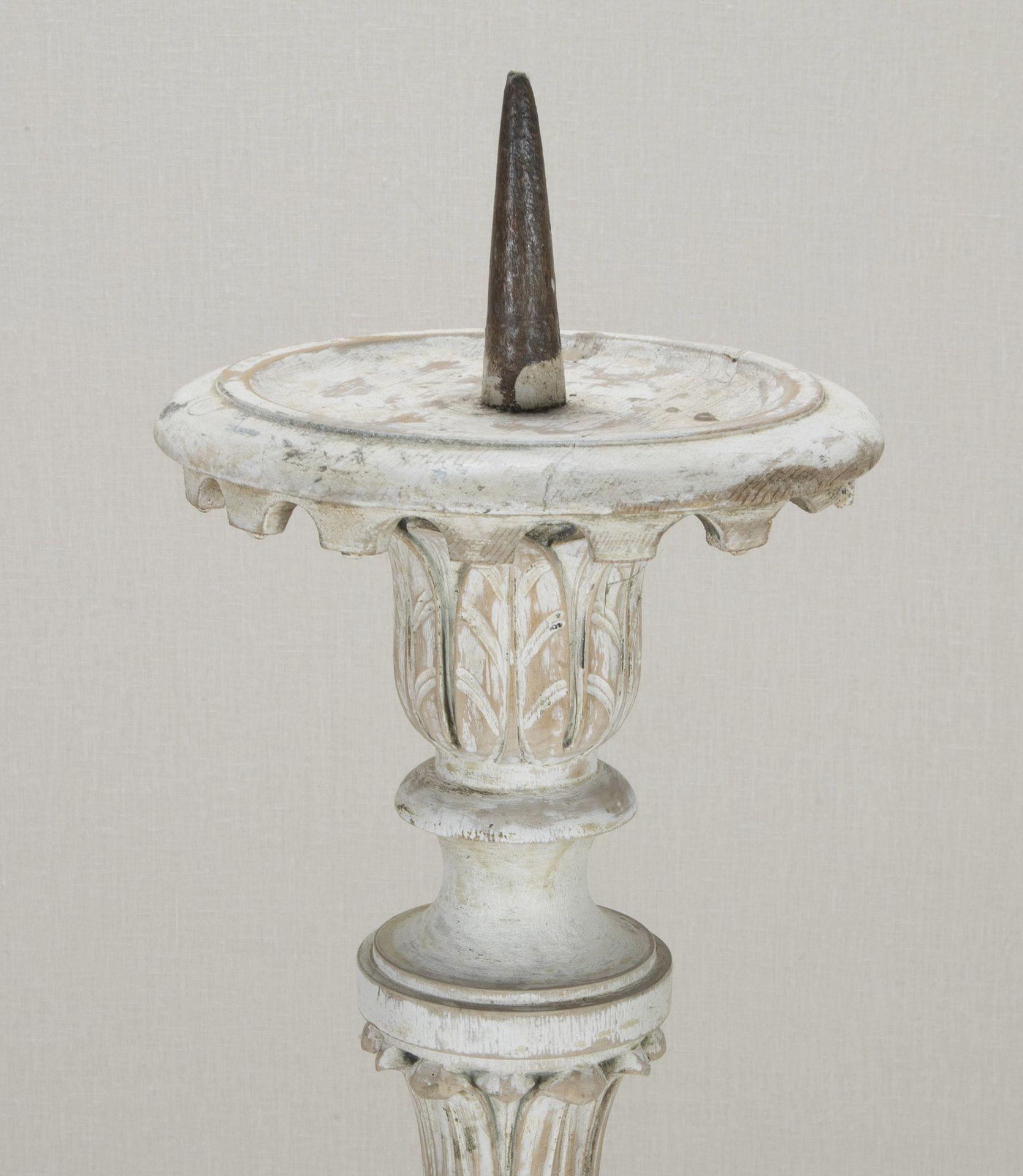 Francese Candeliere da altare francese del XVIII secolo in vendita