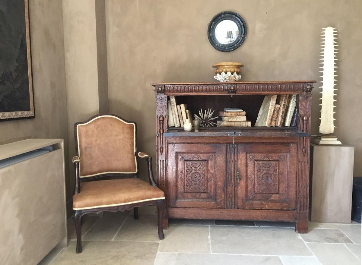 18th Century French Armchair Leather and Walnut For Sale 7