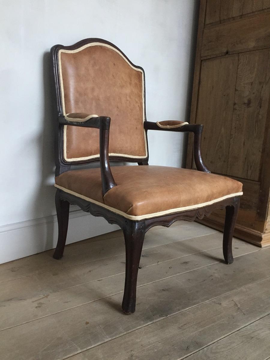 18th Century French Armchair Leather and Walnut For Sale 1