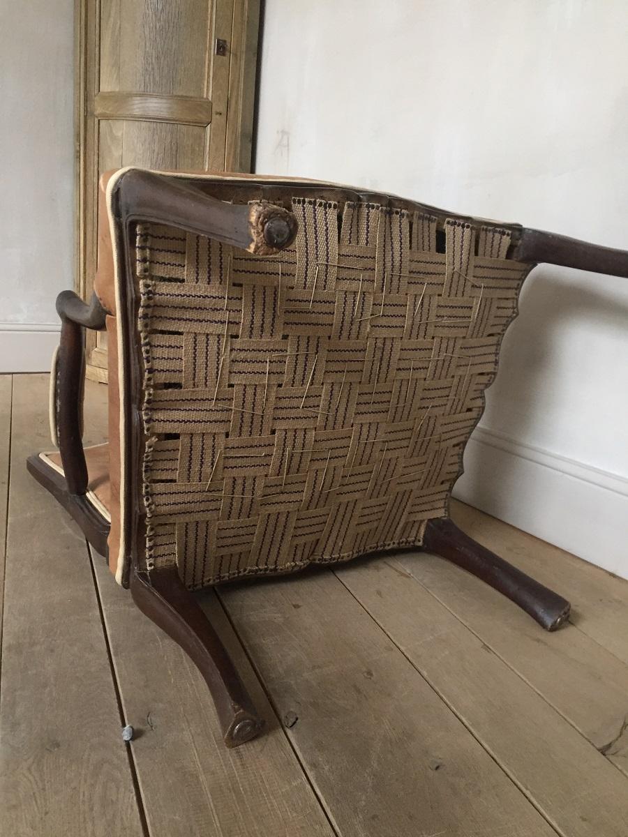 18th Century French Armchair Leather and Walnut For Sale 3