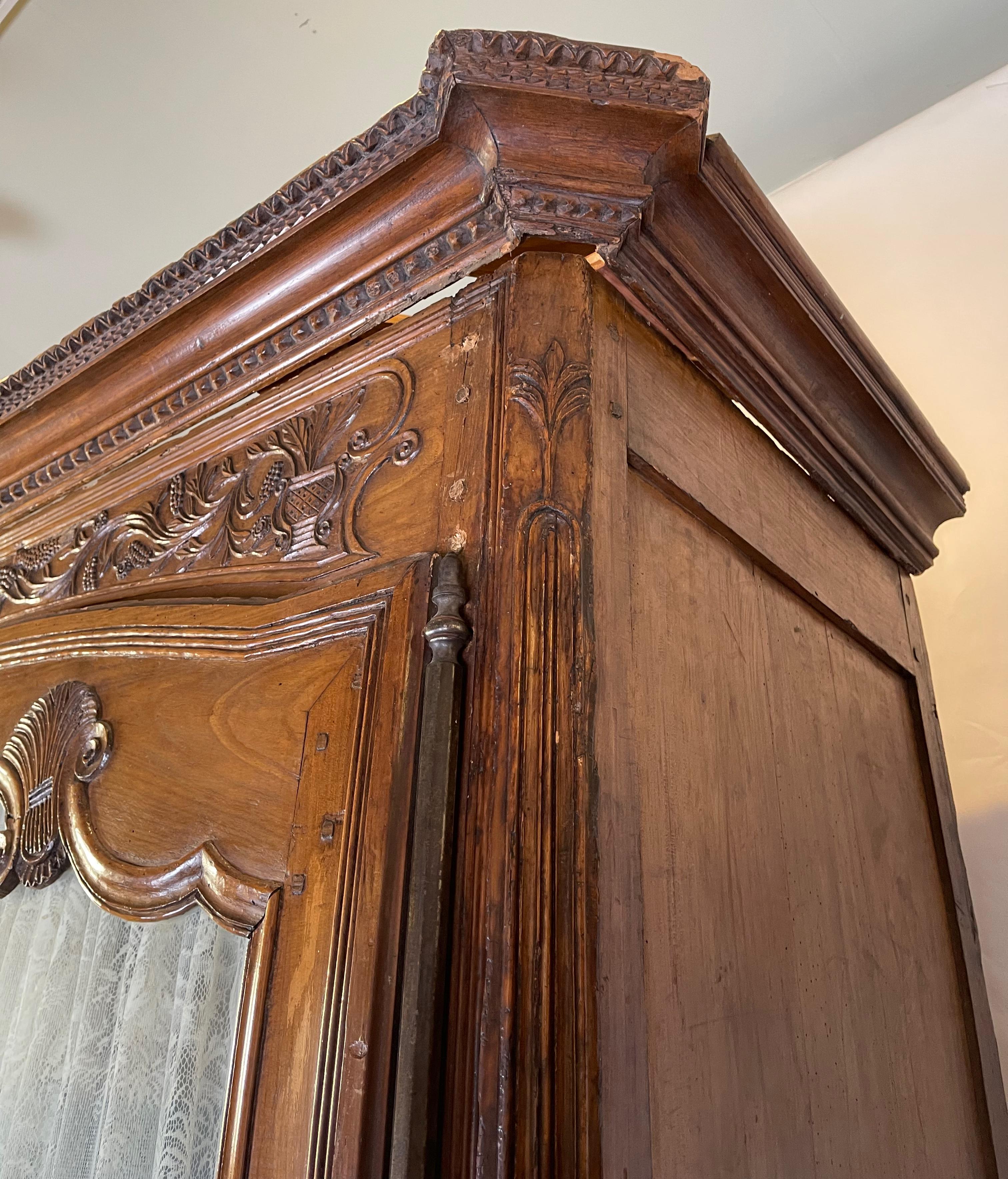 18th Century French Armoire For Sale 2
