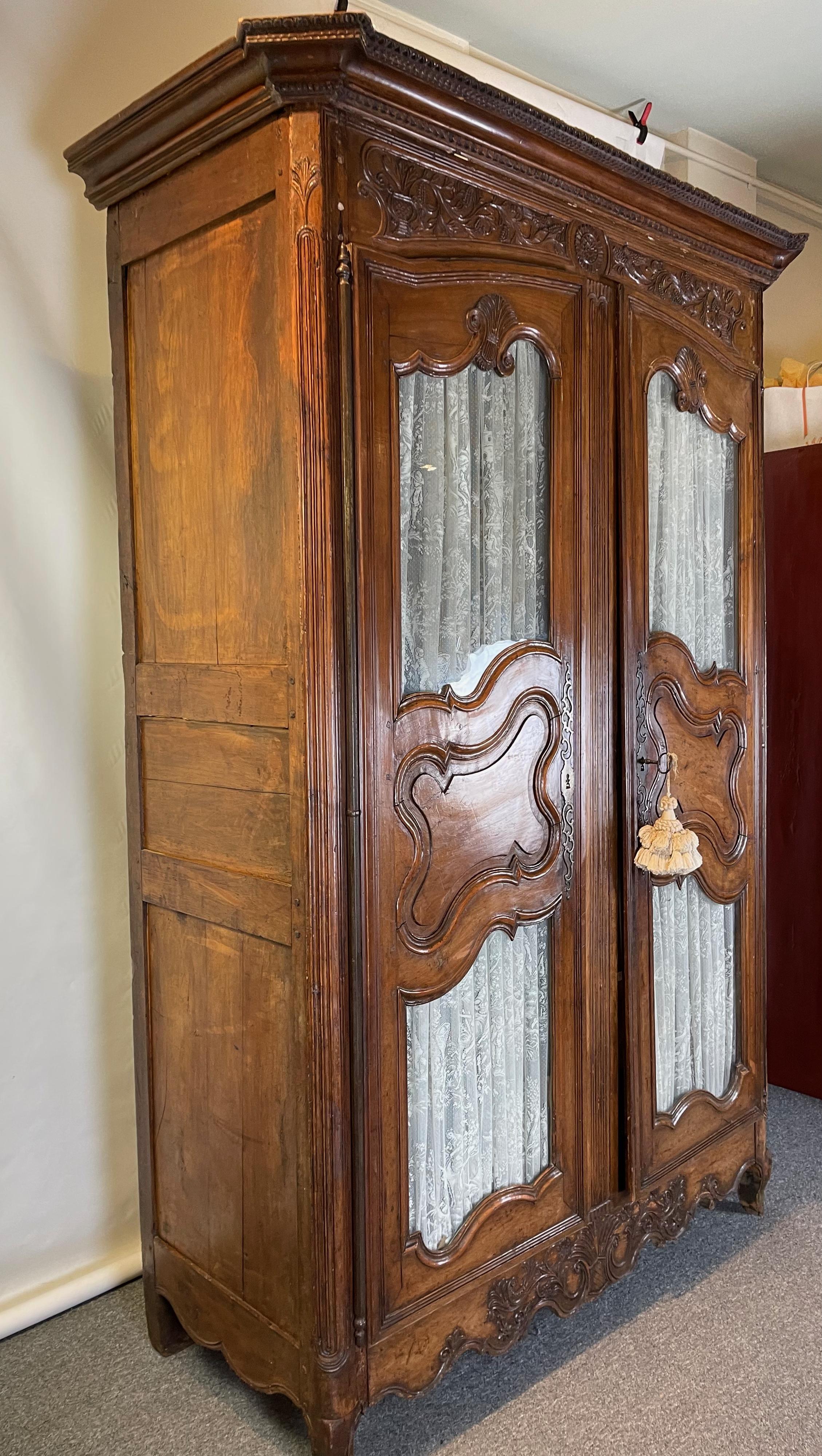 Hand-Crafted 18th Century French Armoire For Sale