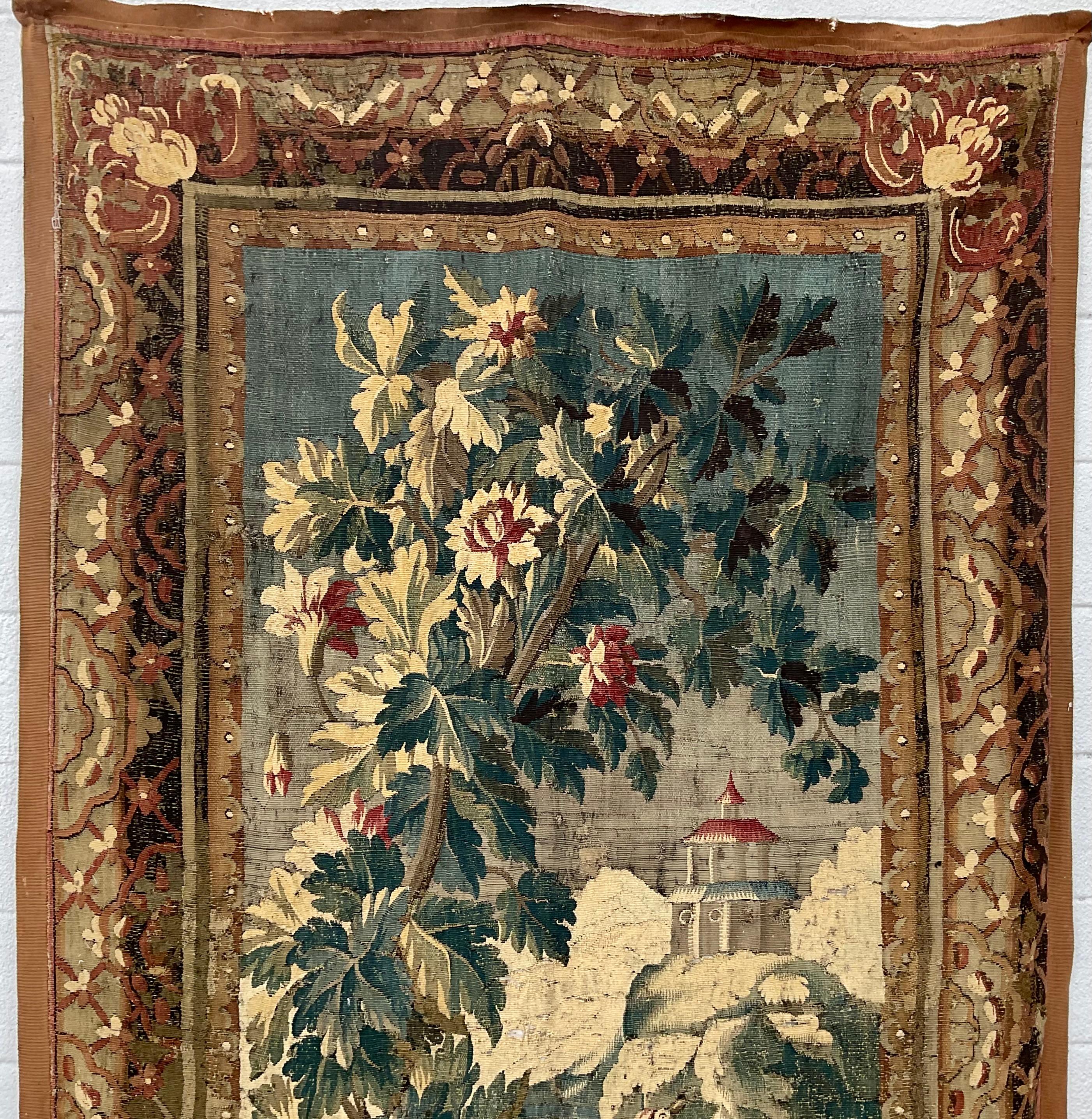 Suspension murale française de tapisserie d'Aubusson du 18ème siècle en vente 3