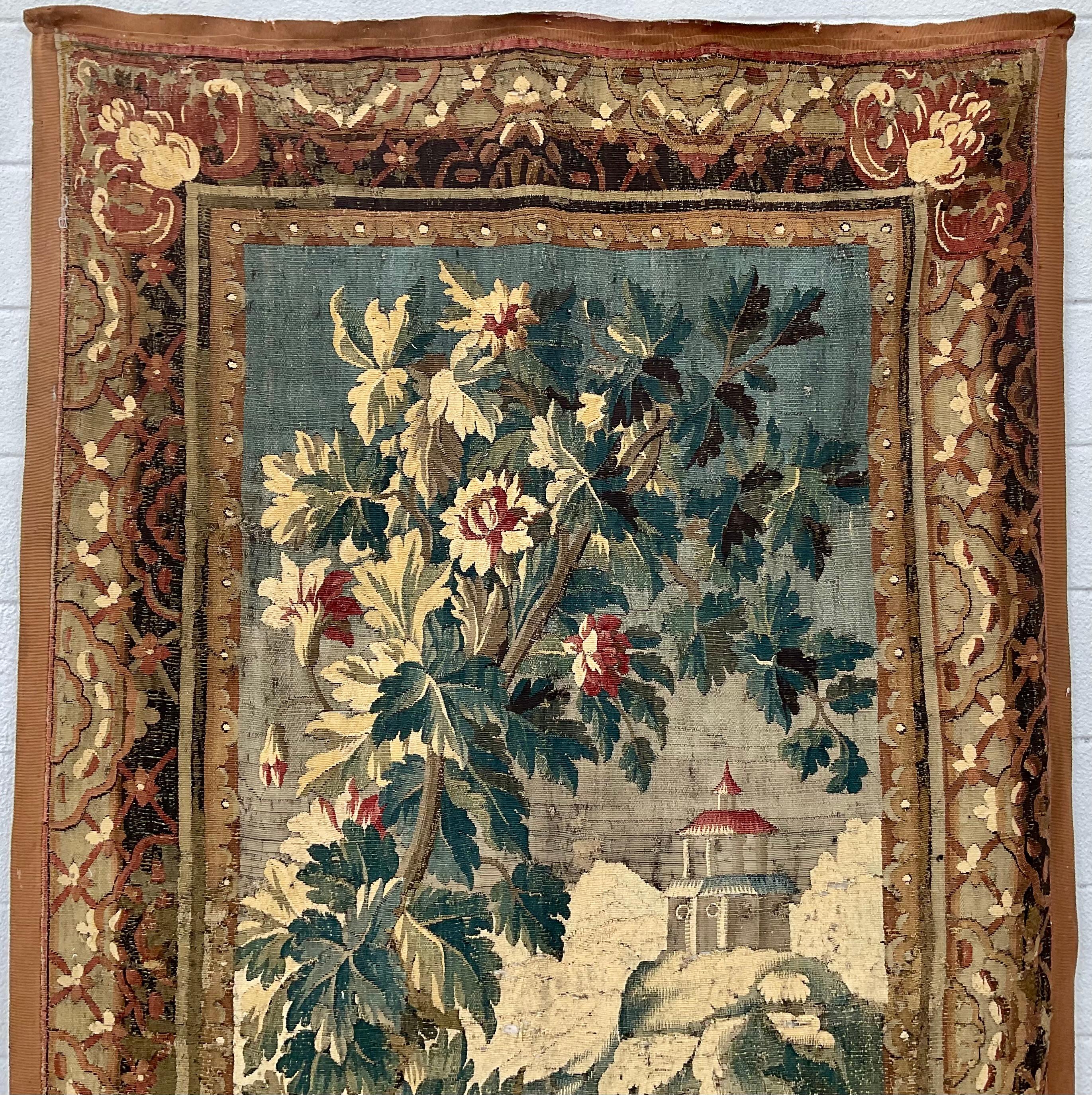 Textile Suspension murale française de tapisserie d'Aubusson du 18ème siècle en vente