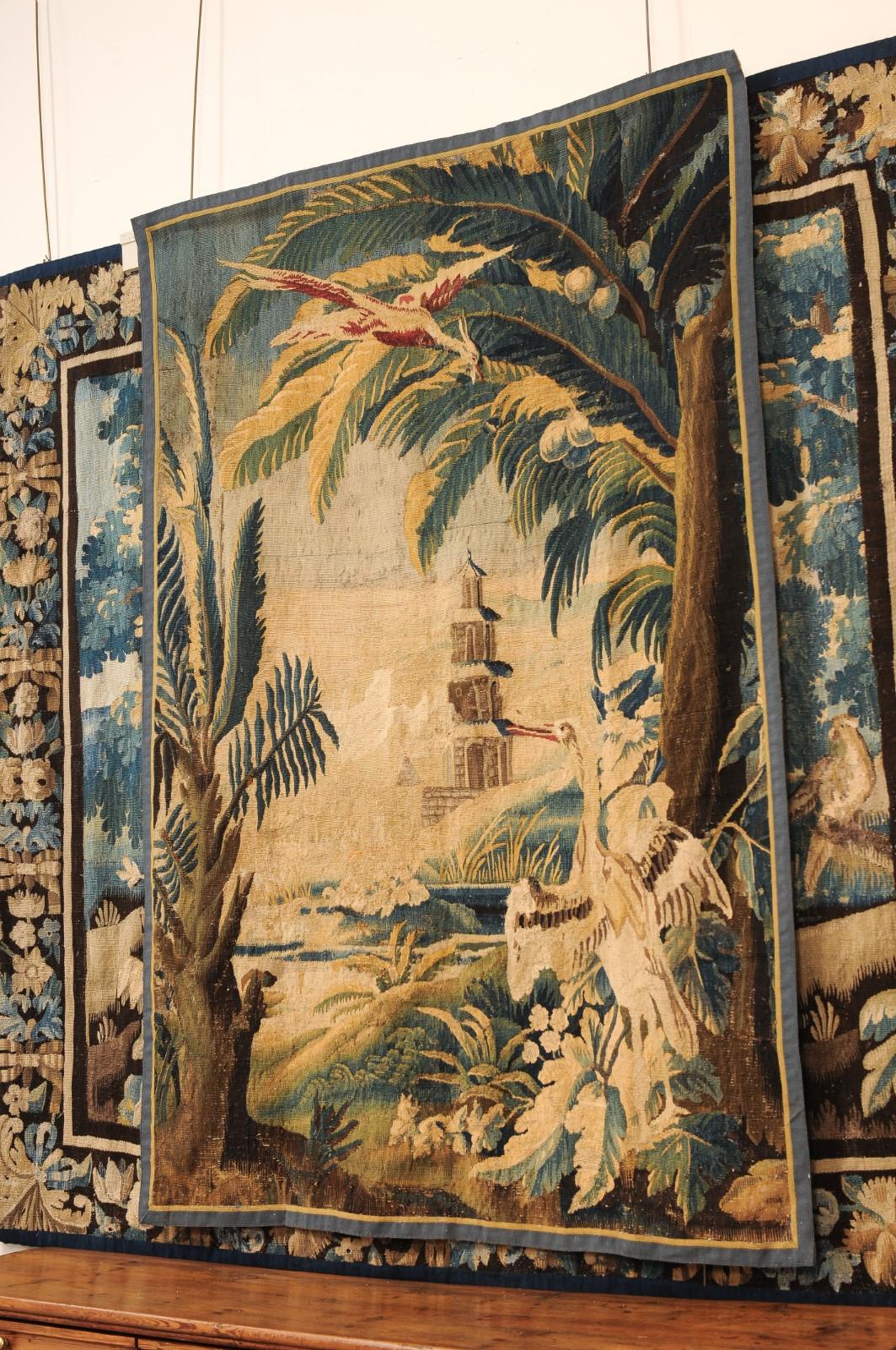 Arazzo Aubusson francese del XVIII secolo con palme e scena di castello in vendita 3
