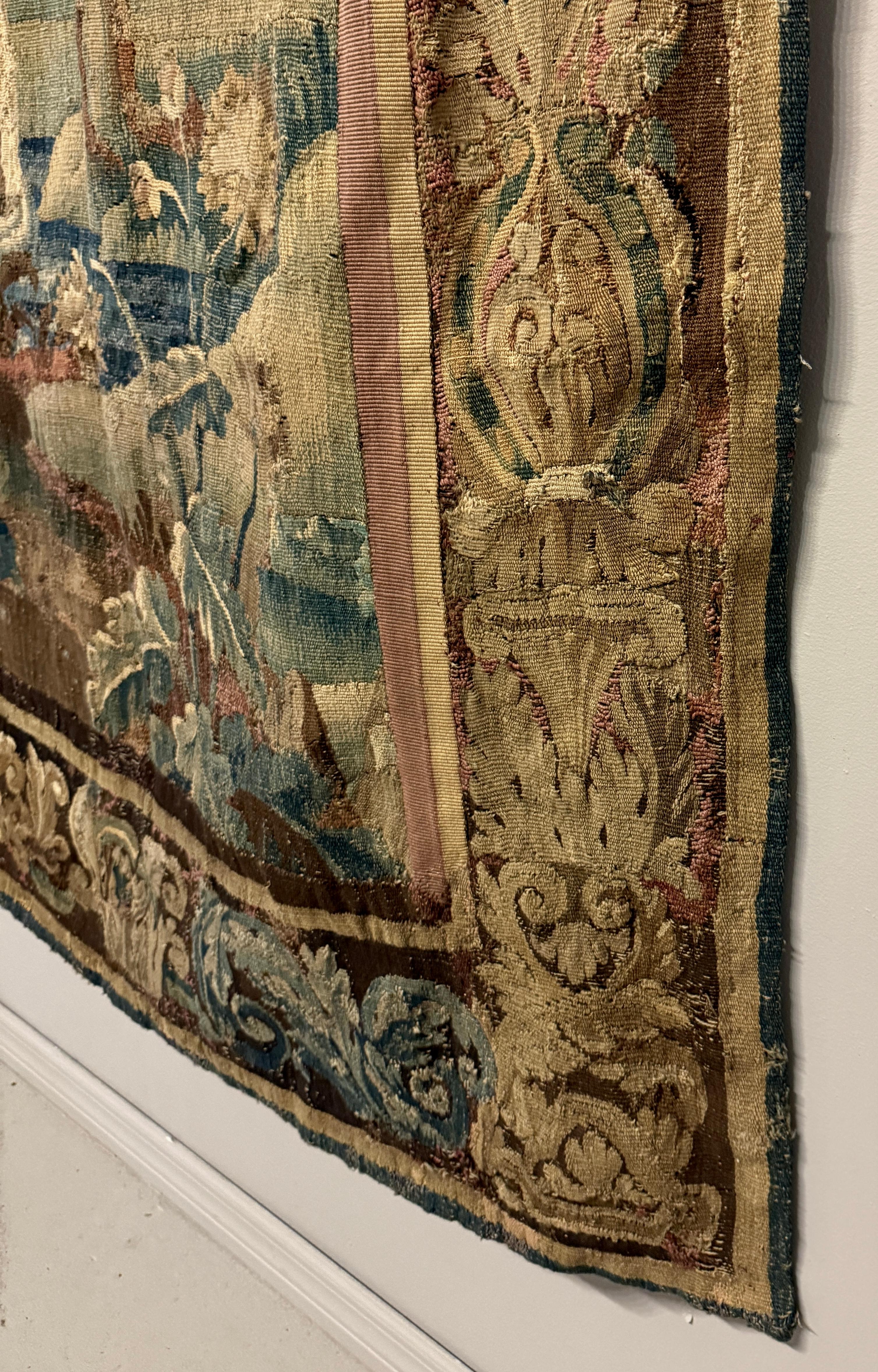 Französischer Aubusson Verdure-Wandteppich aus dem 18. Jahrhundert im Angebot 11