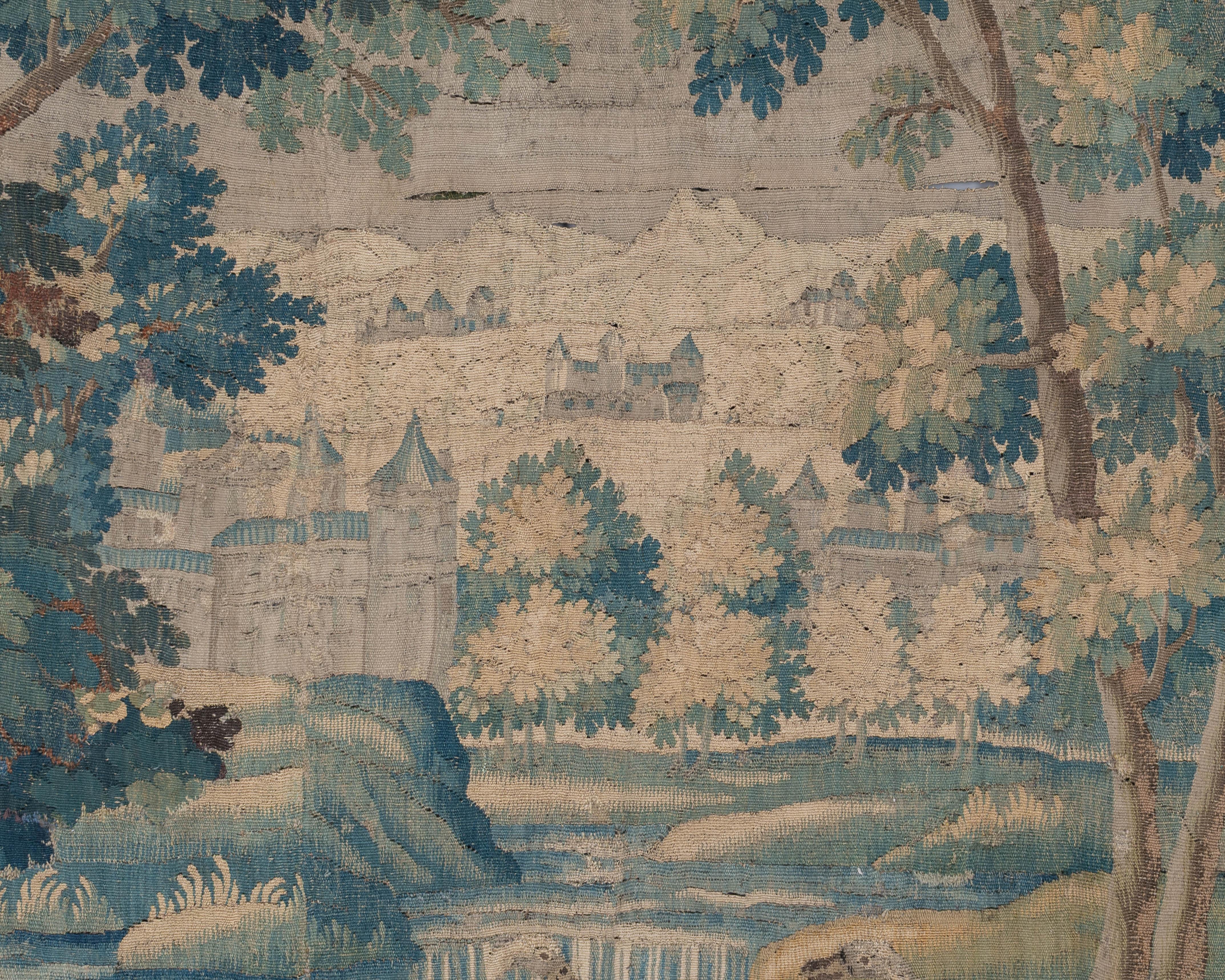 Französischer Aubusson Verdure-Wandteppich aus dem 18. Jahrhundert im Zustand „Relativ gut“ im Angebot in Winter Park, FL