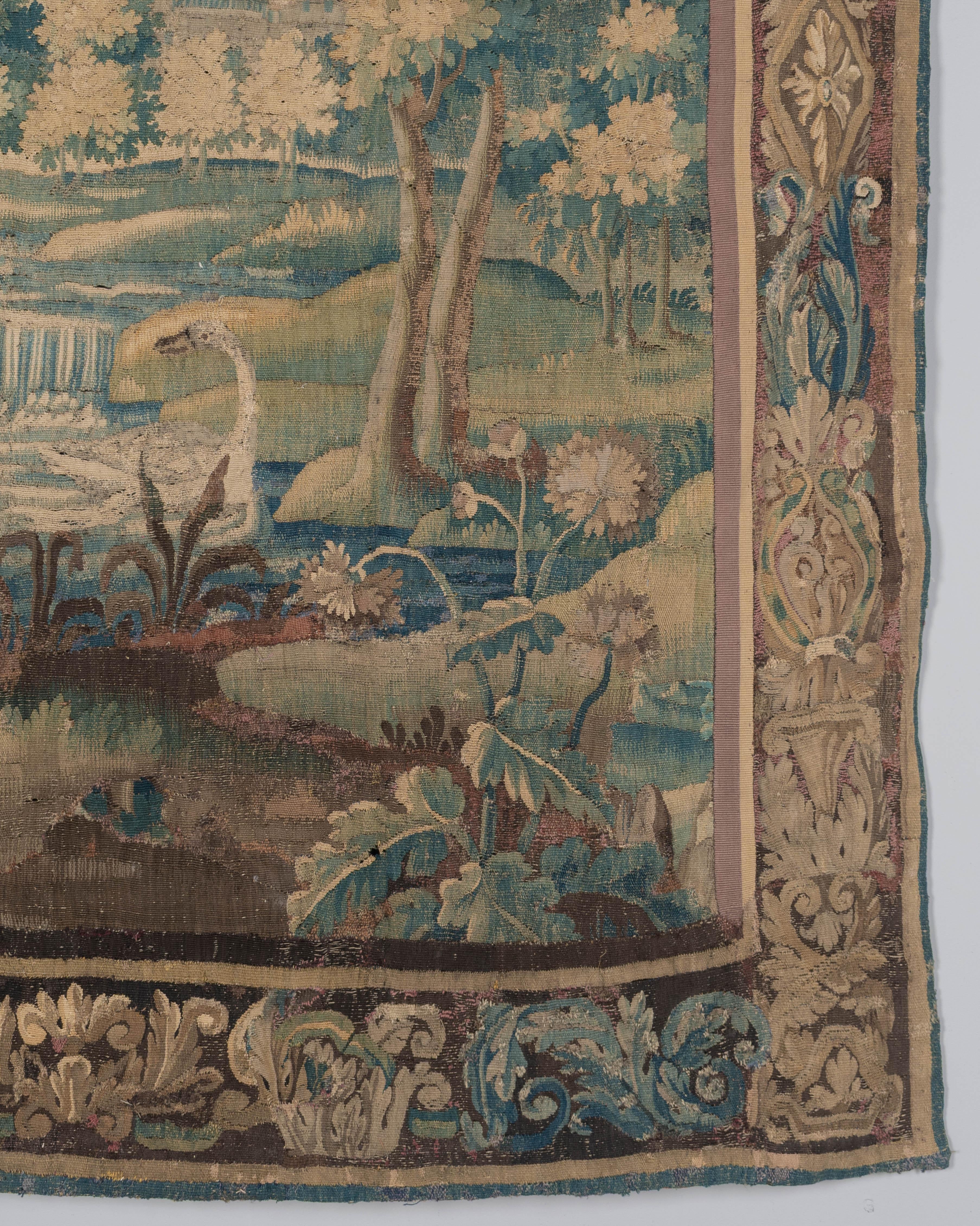 Französischer Aubusson Verdure-Wandteppich aus dem 18. Jahrhundert im Angebot 2