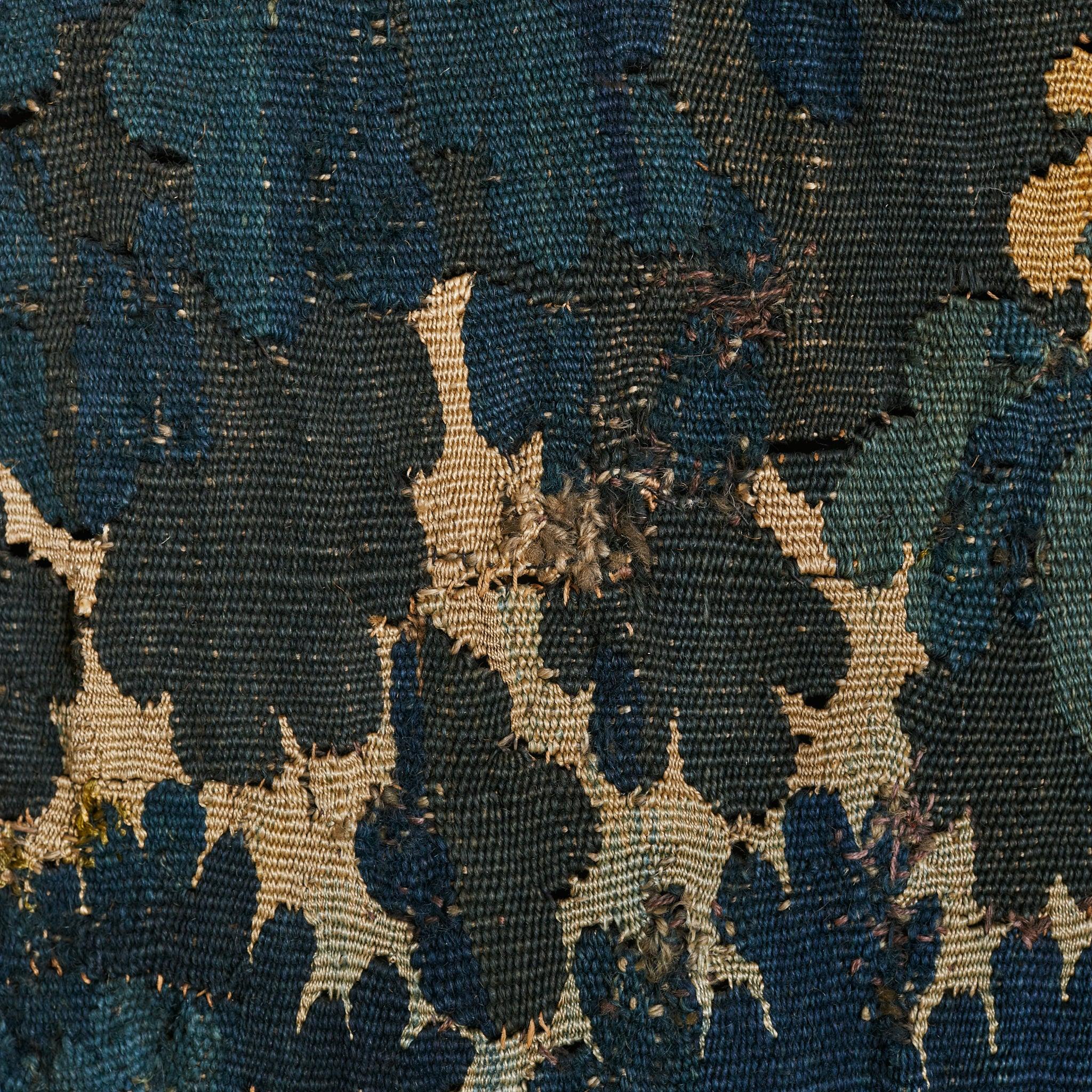 18th Century French Aubusson Woodland Tapestry Bon état - En vente à Chicago, IL