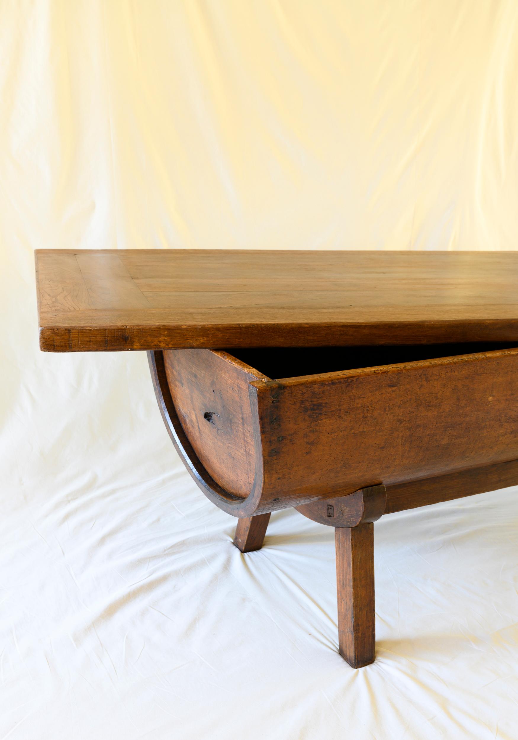 18th Century French Baker's Table In Good Condition For Sale In Ross, CA