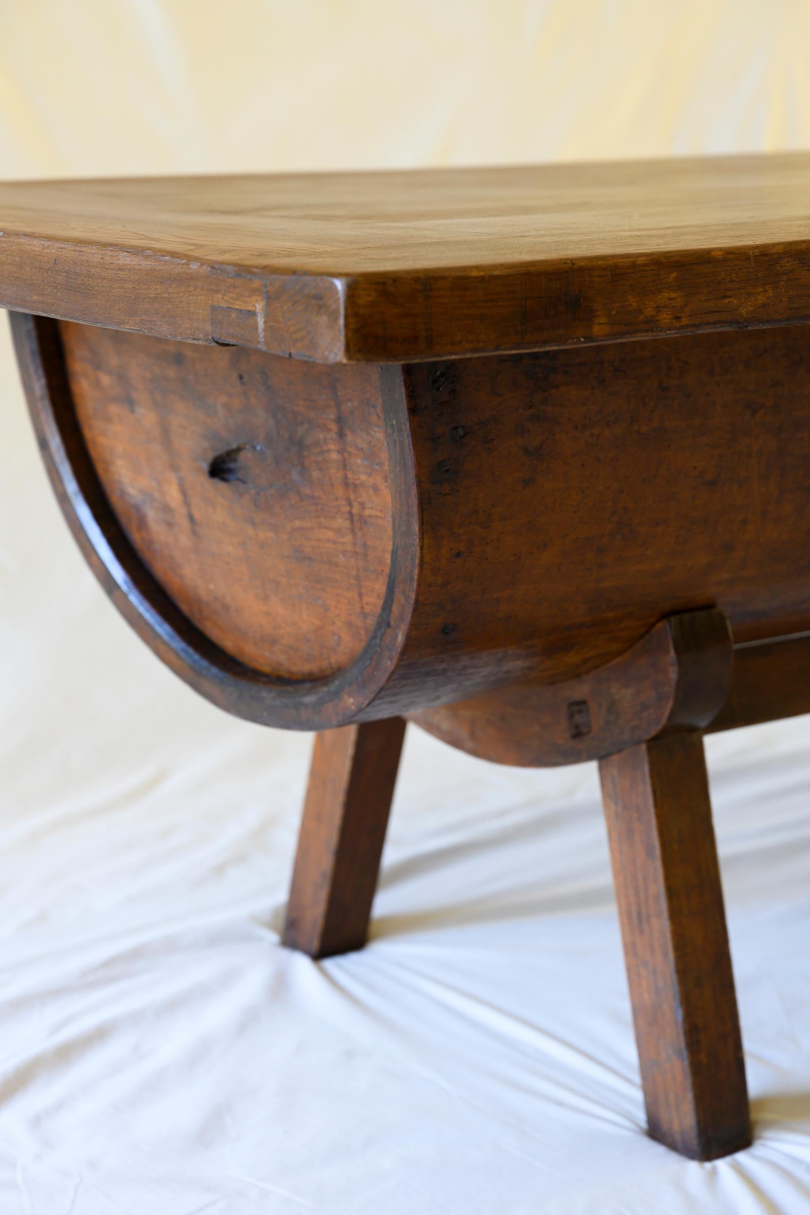 18th Century French Baker's Table For Sale 2