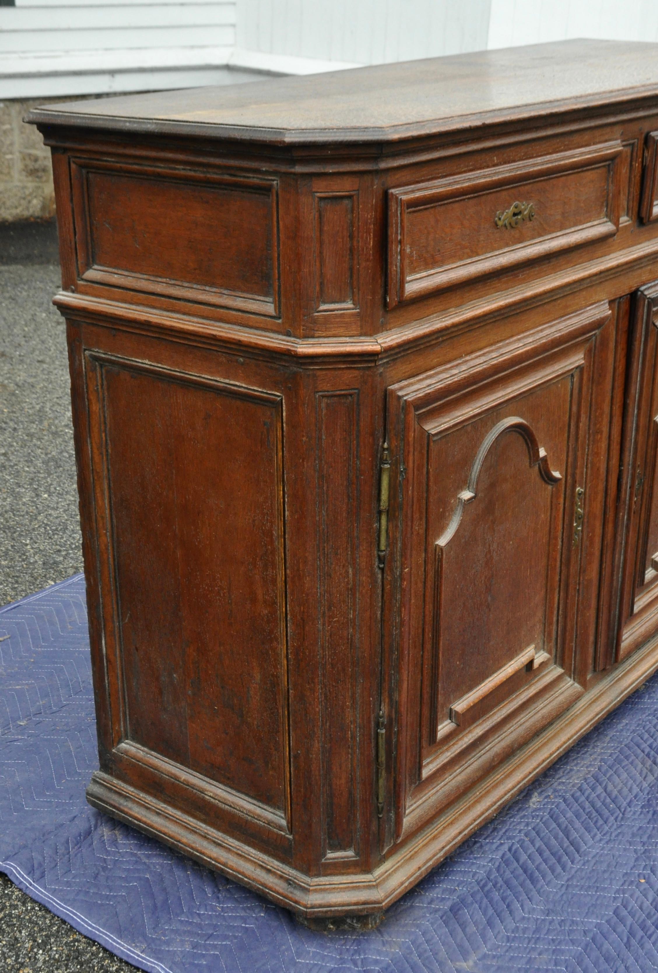 Carved 18th Century French Baroque Cabinet Credenza For Sale