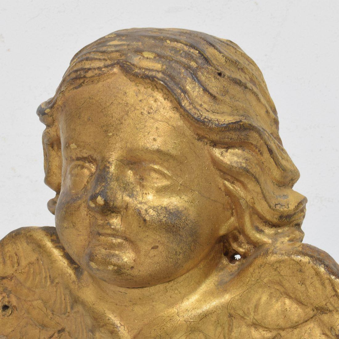 Tête d'ange en bois doré sculpté du XVIIIe siècle, de style baroque français en vente 4