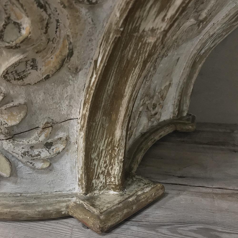 Consola barroca francesa del siglo XVIII con tapa de mármol pintada y pedestal en venta 1