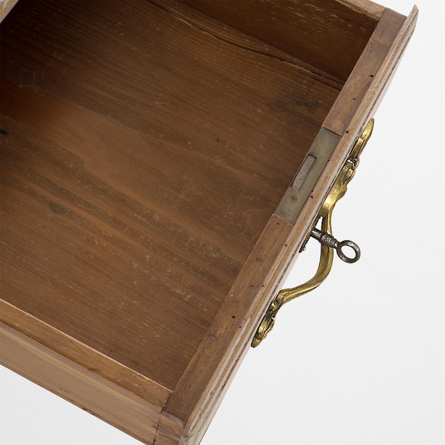 Französischer Barock-Schreibtisch aus Kiefernholz aus dem 18. Jahrhundert – antikes Leder für Bürotisch im Angebot 7