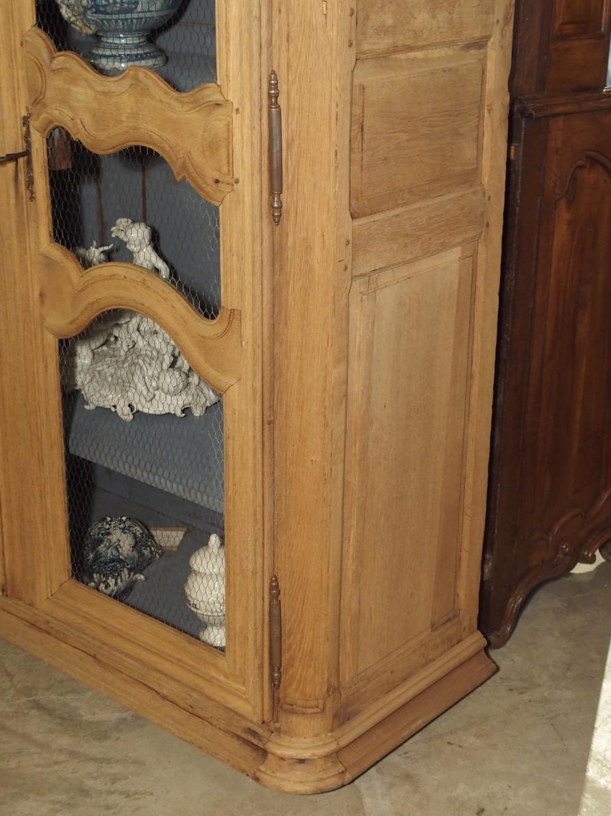 18th Century French Bleached Oak Bibliotheque with Chicken Wire Panels 12