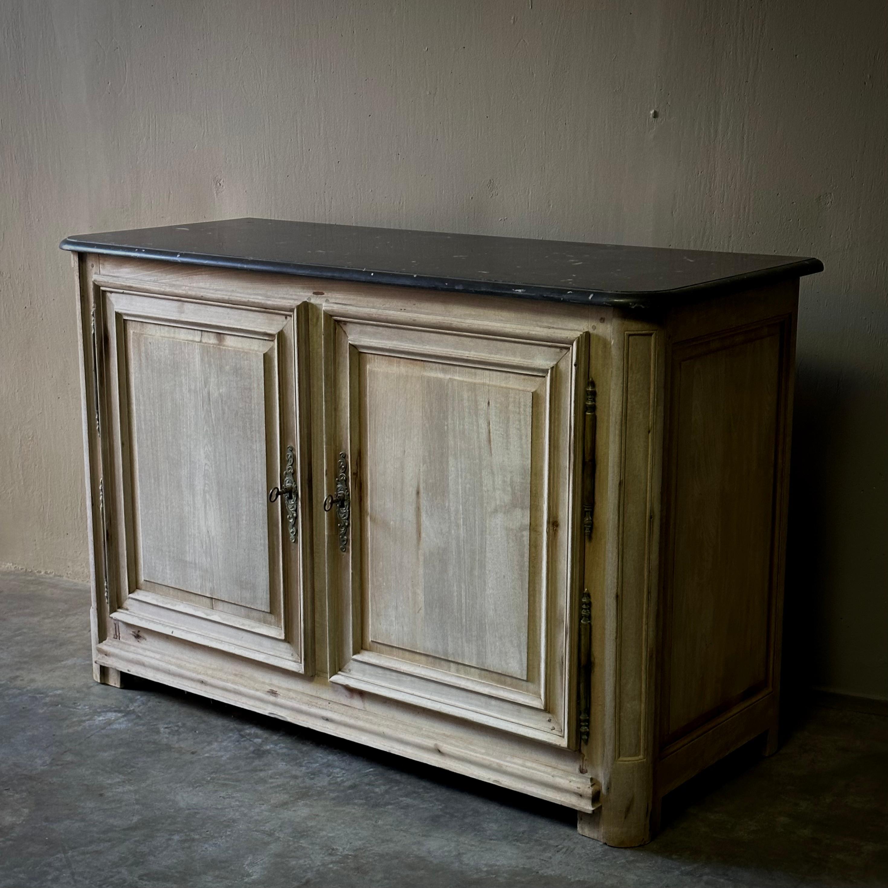 18th Century French Bleached Wood Sideboard For Sale 3