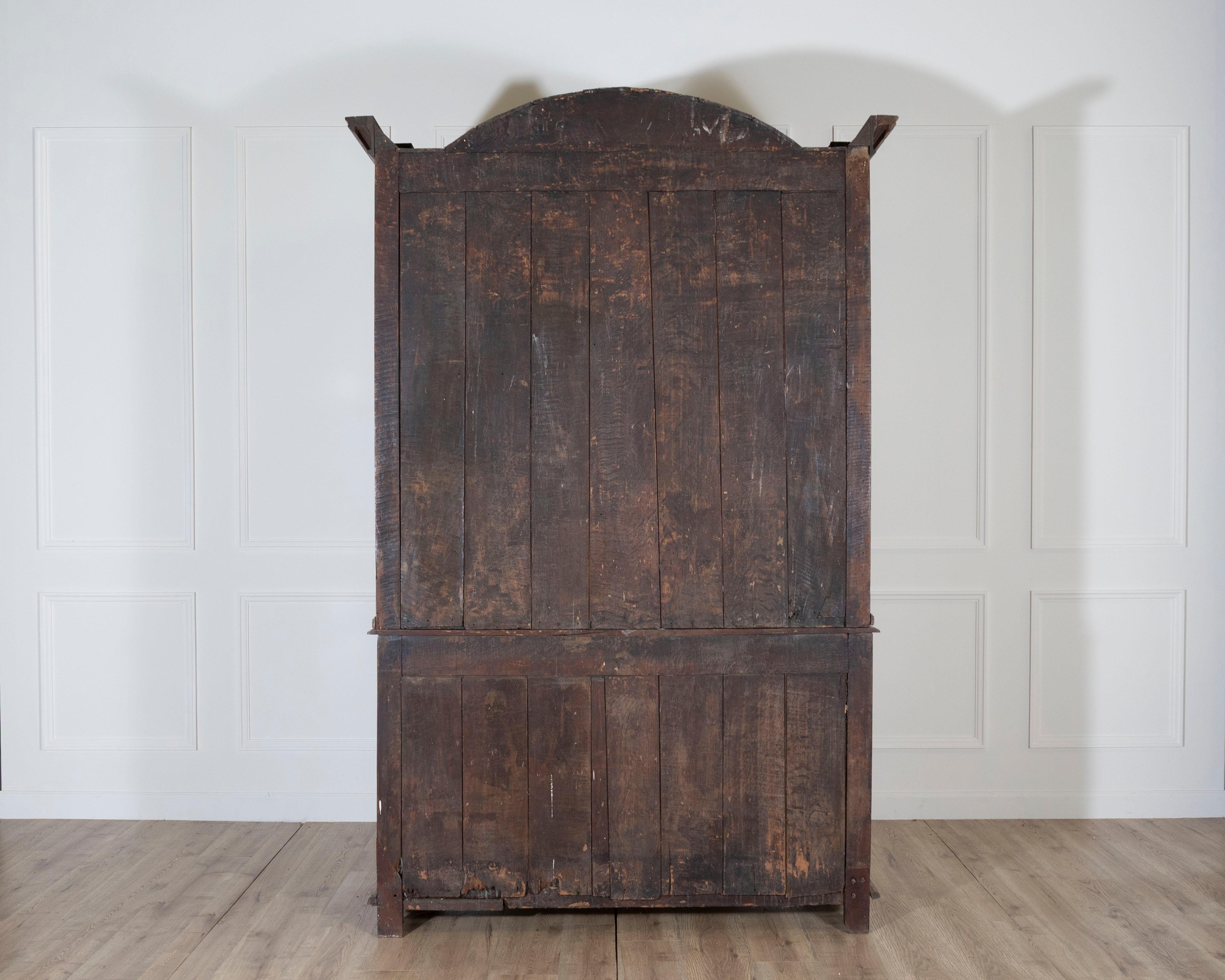 18th Century French Blond Oak Buffet Deux Corps with Molded Panels For Sale 3