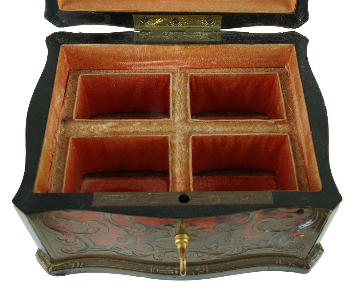 Inlay 18th Century French Boulle Vanity Box with Four Perfume Bottles For Sale