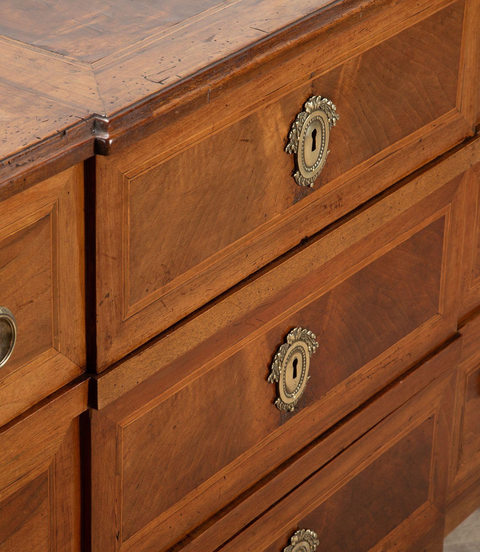 18th Century French Breakfront Walnut Commode For Sale 4