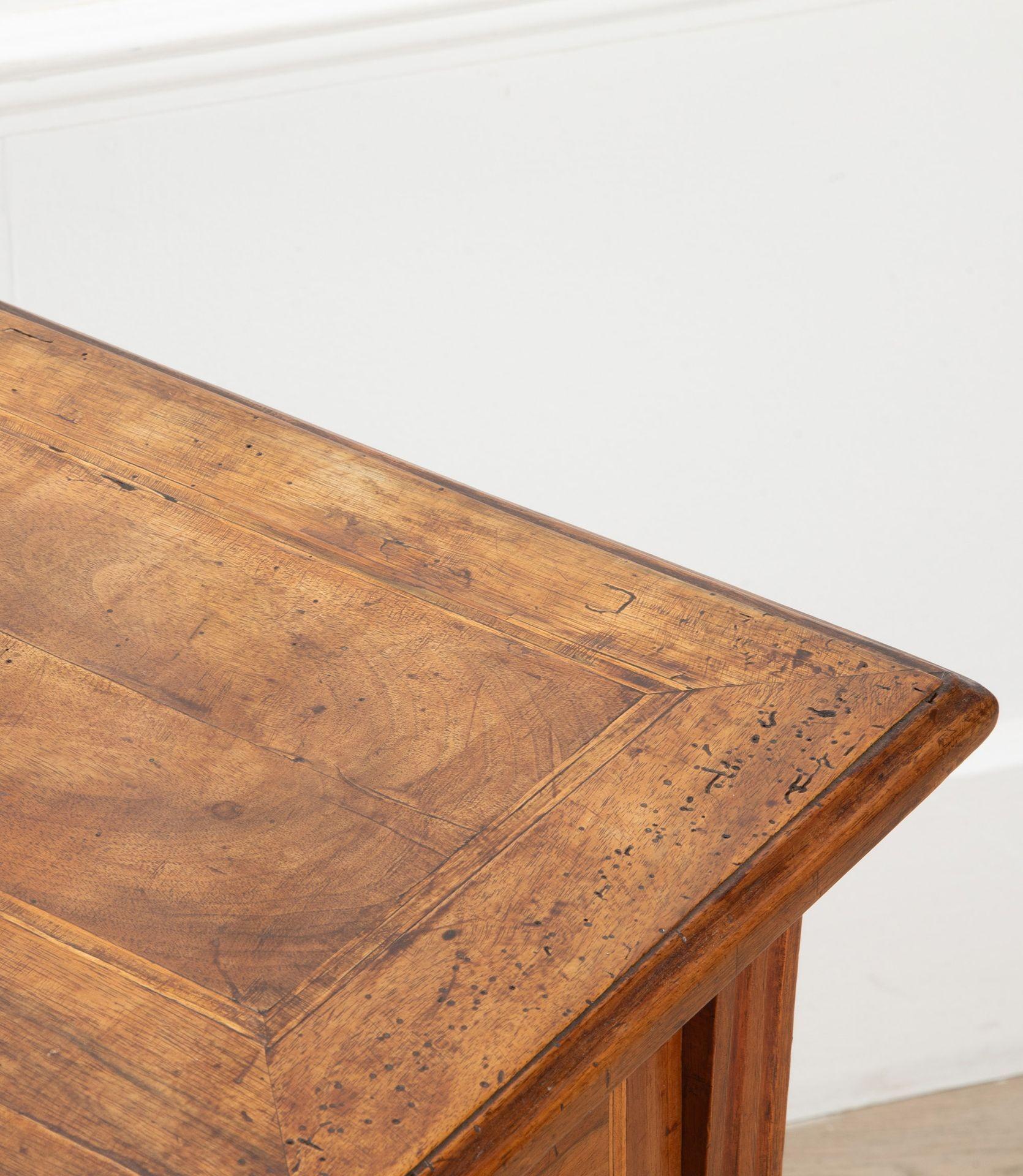 18th Century French Breakfront Walnut Commode For Sale 5