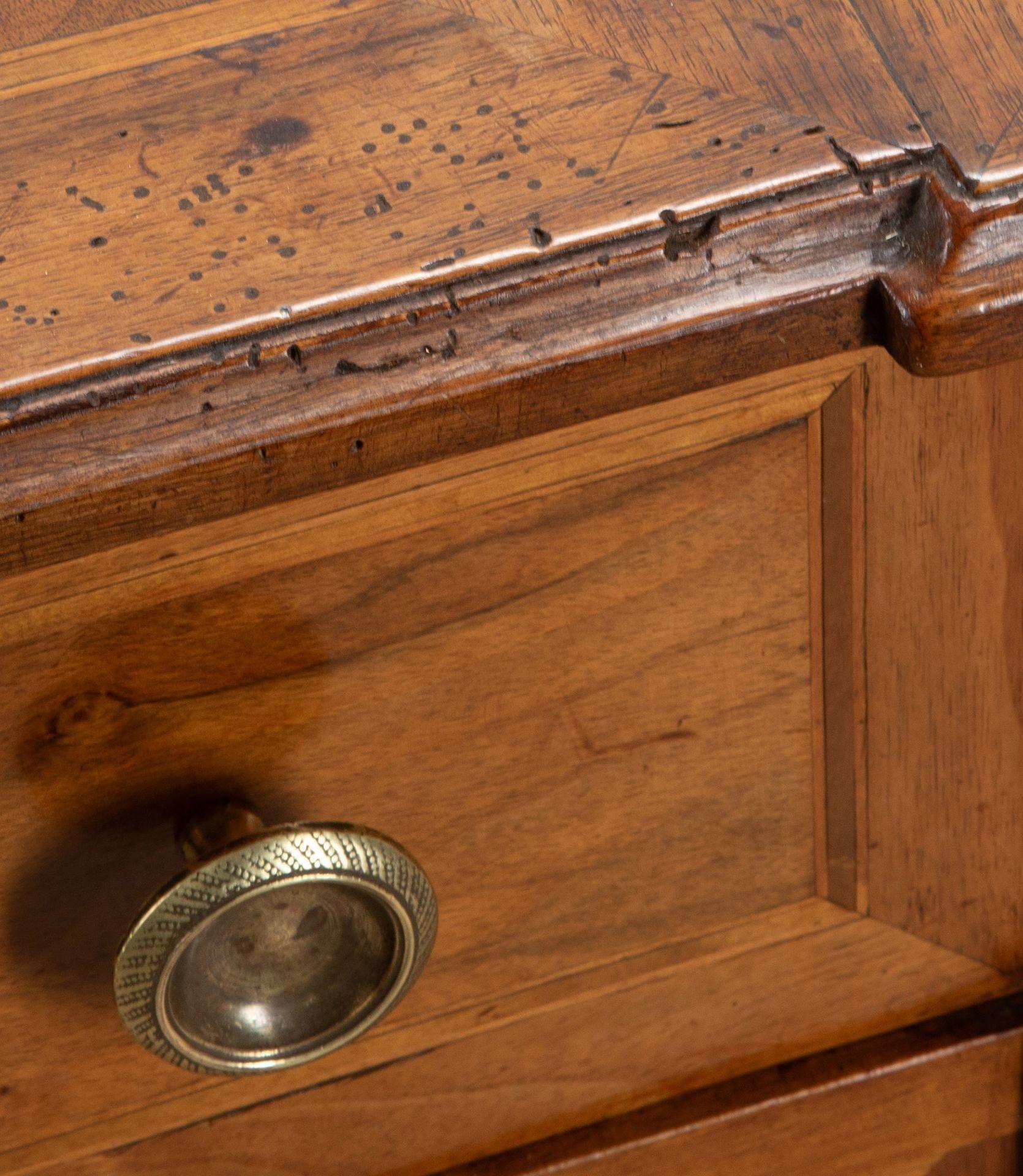 18th Century French Breakfront Walnut Commode For Sale 6