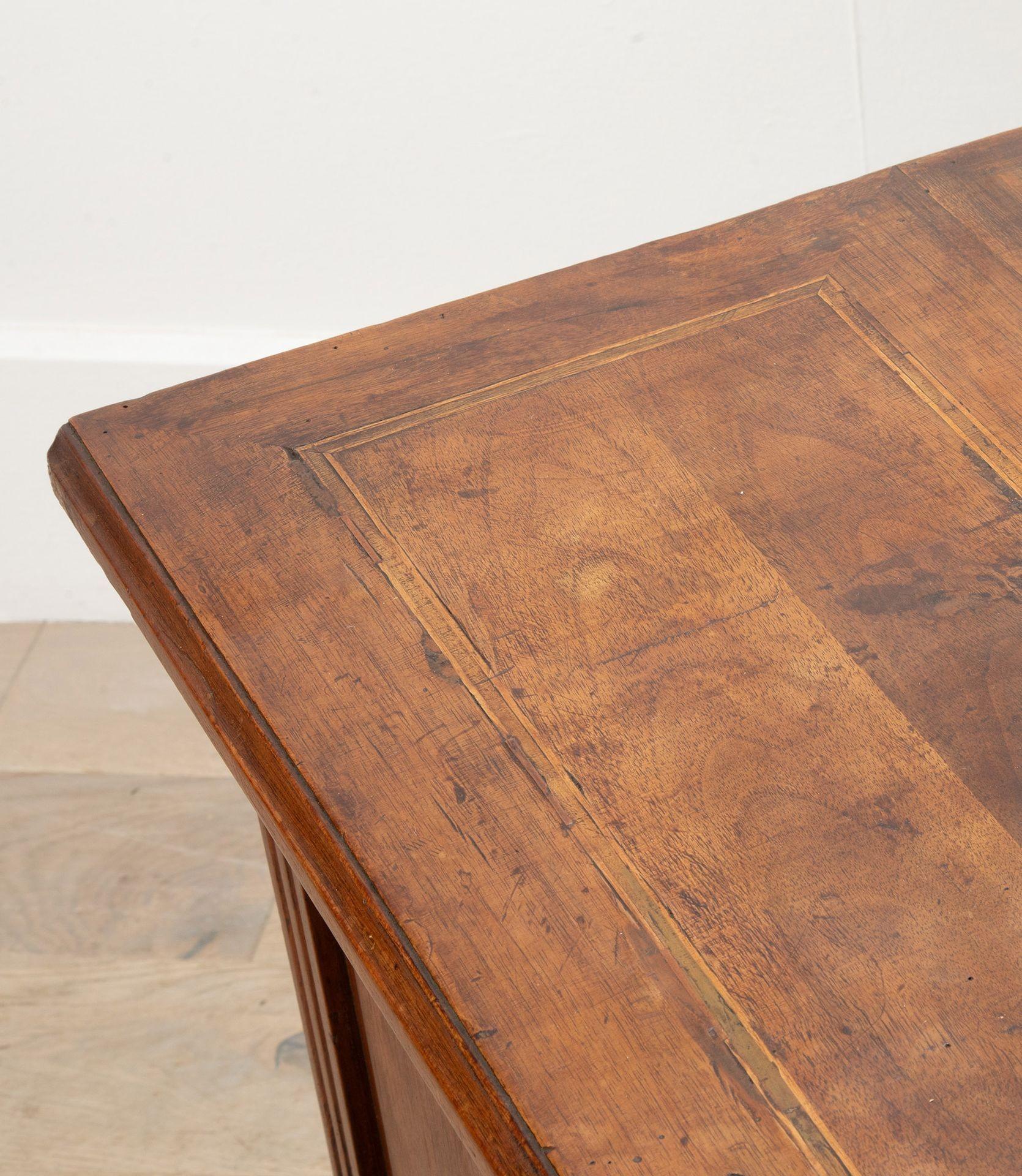 18th Century French Breakfront Walnut Commode For Sale 3