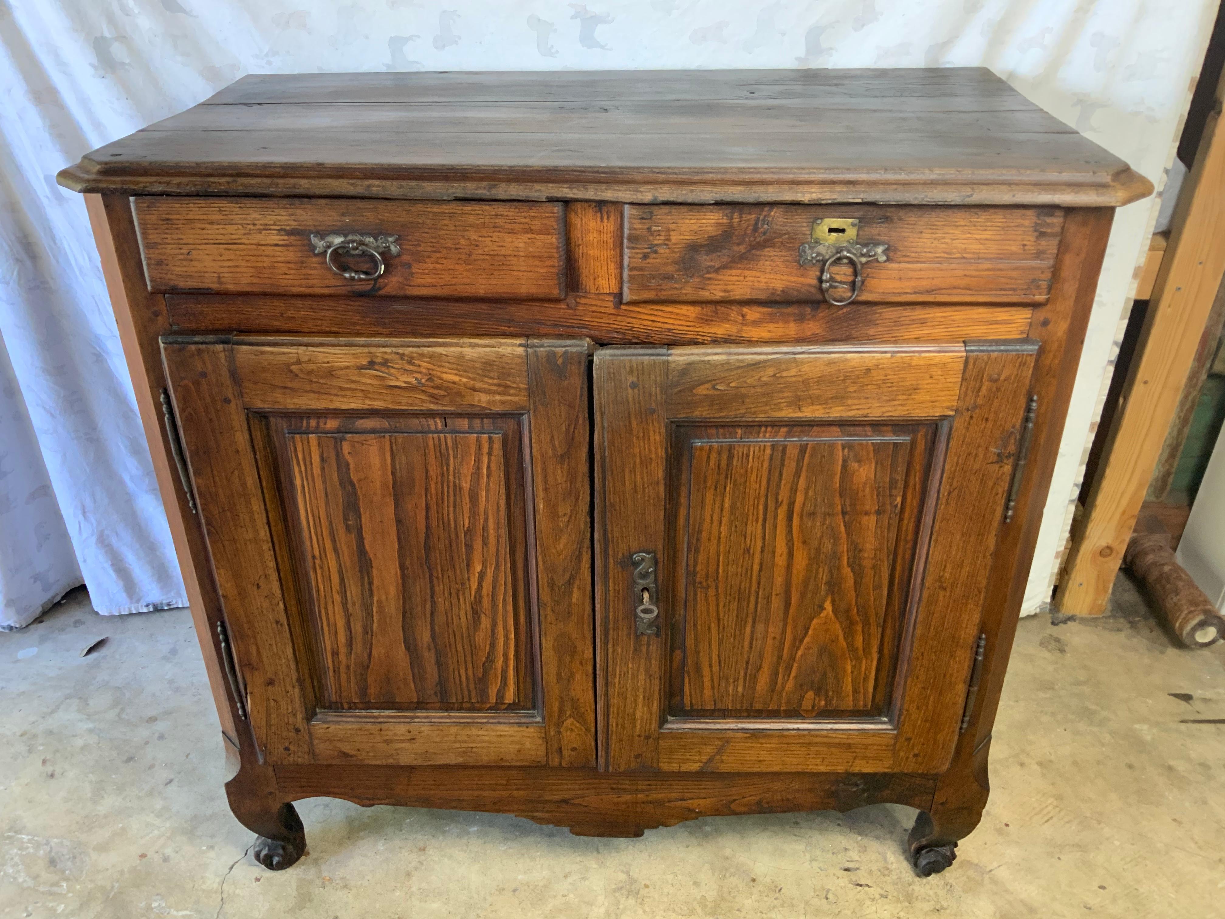 18th Century French Buffet  For Sale 9