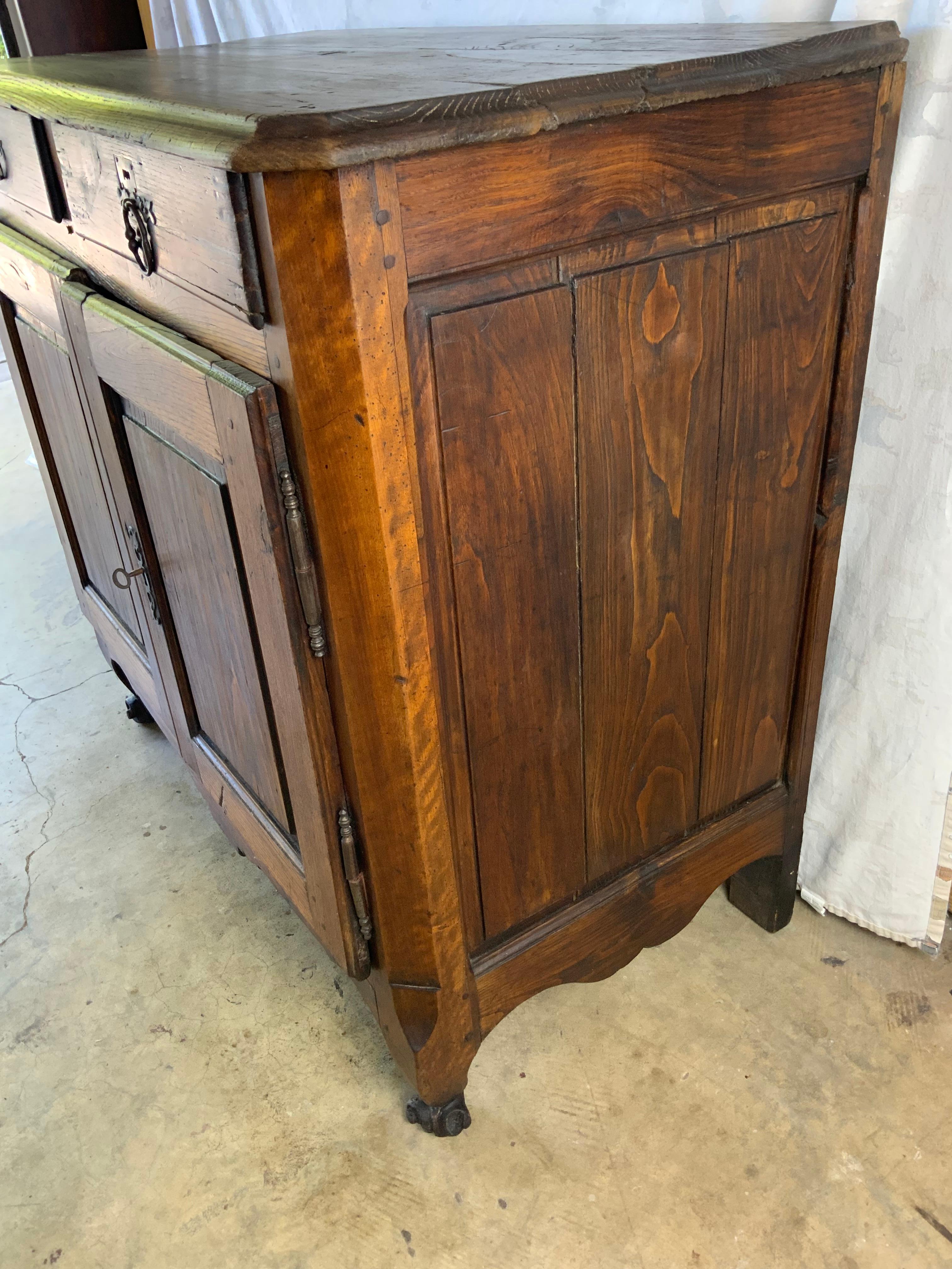 18th Century French Buffet  In Good Condition For Sale In Bradenton, FL