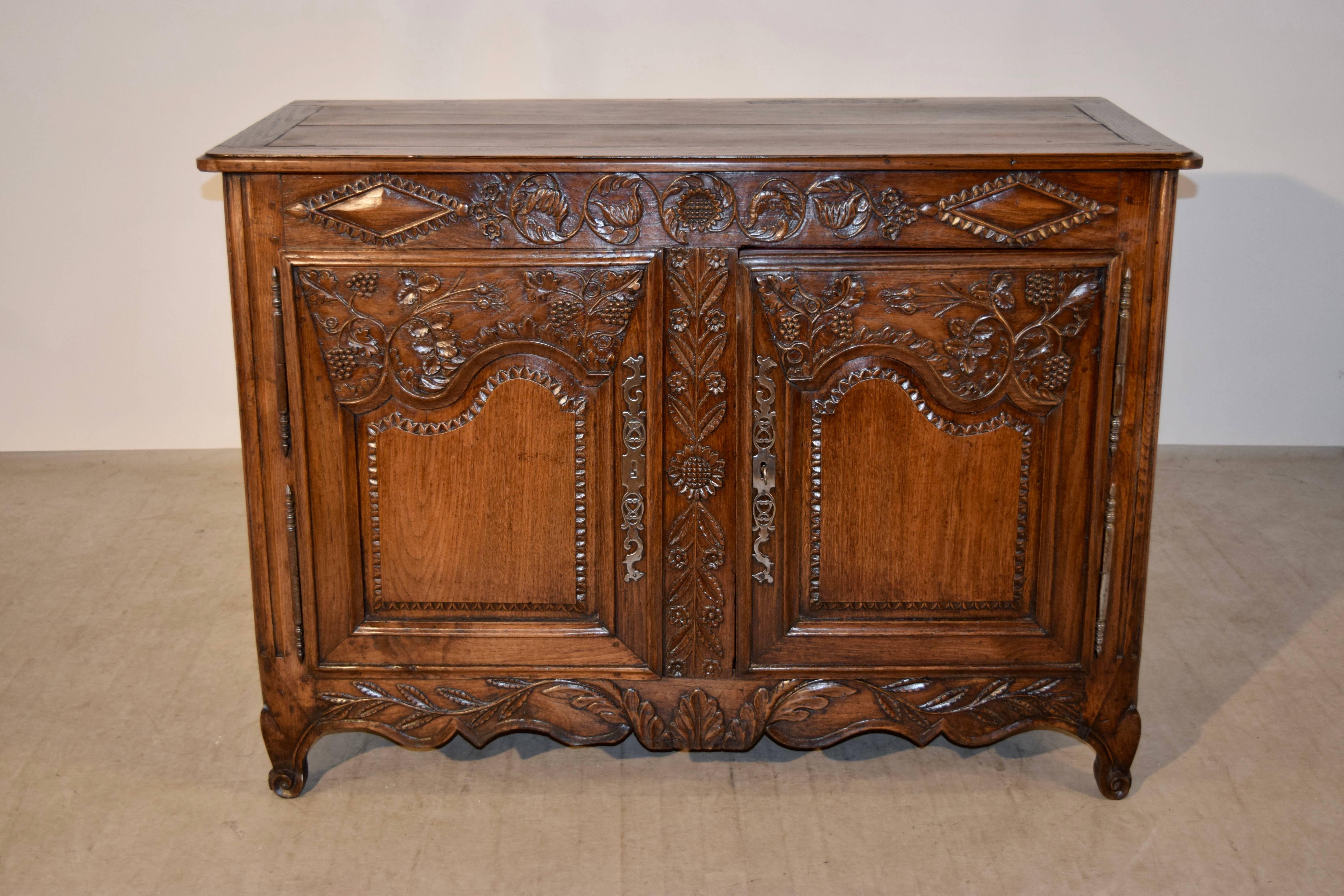 18th Century French Buffet In Good Condition In High Point, NC