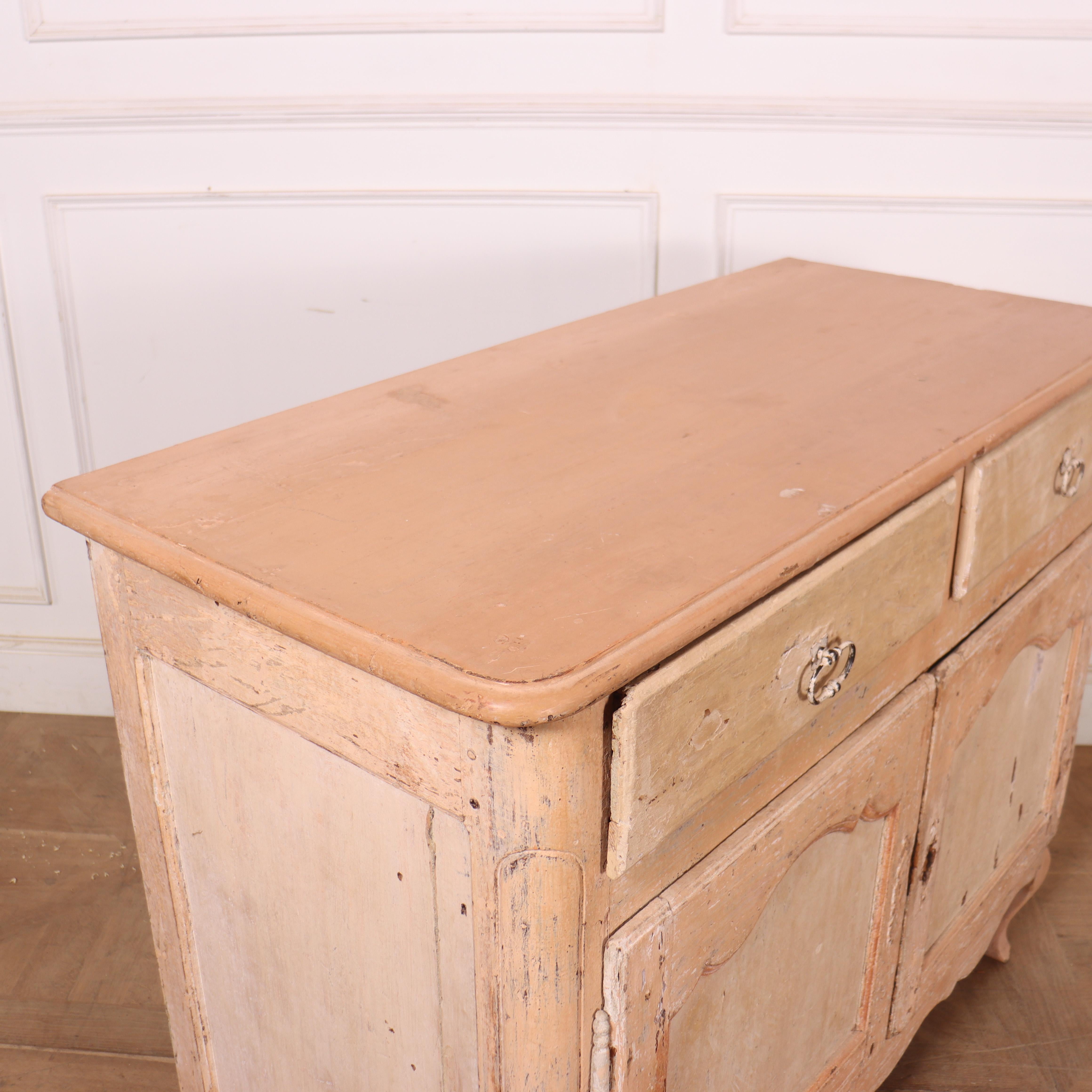 Buffet francese del XVIII secolo in vendita 1